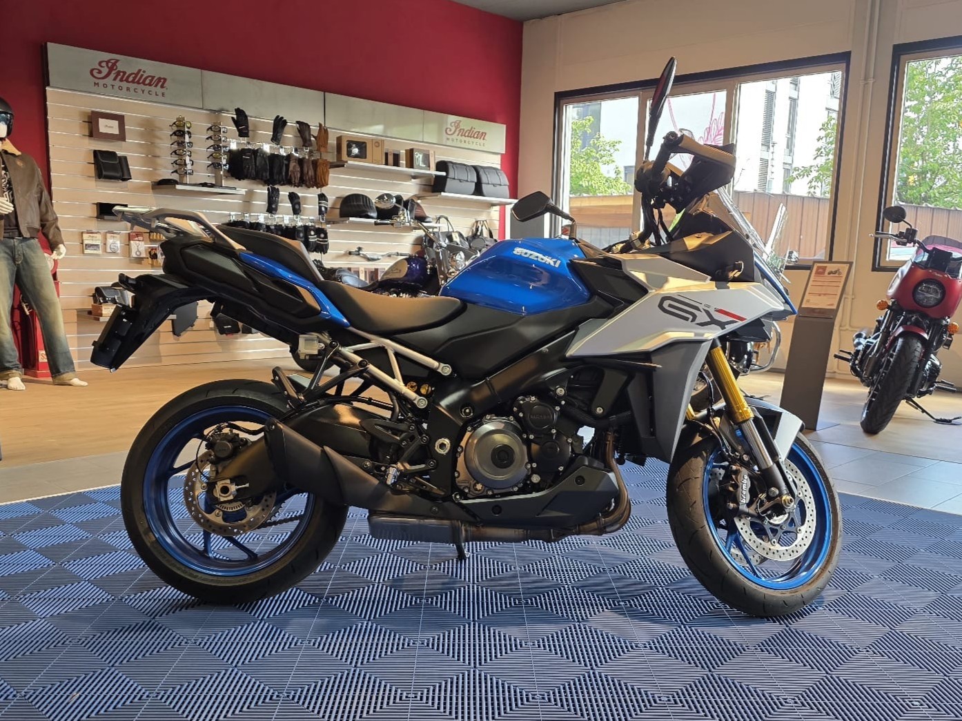 SUZUKI GSX-S 1000 GX