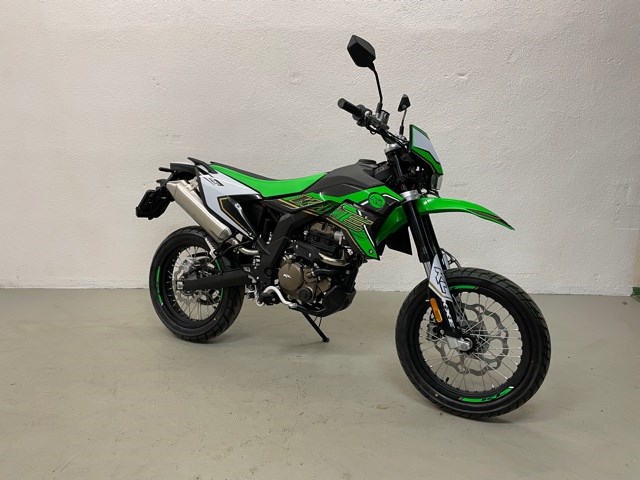 KL KXE 125 Motard-showroom-element-2