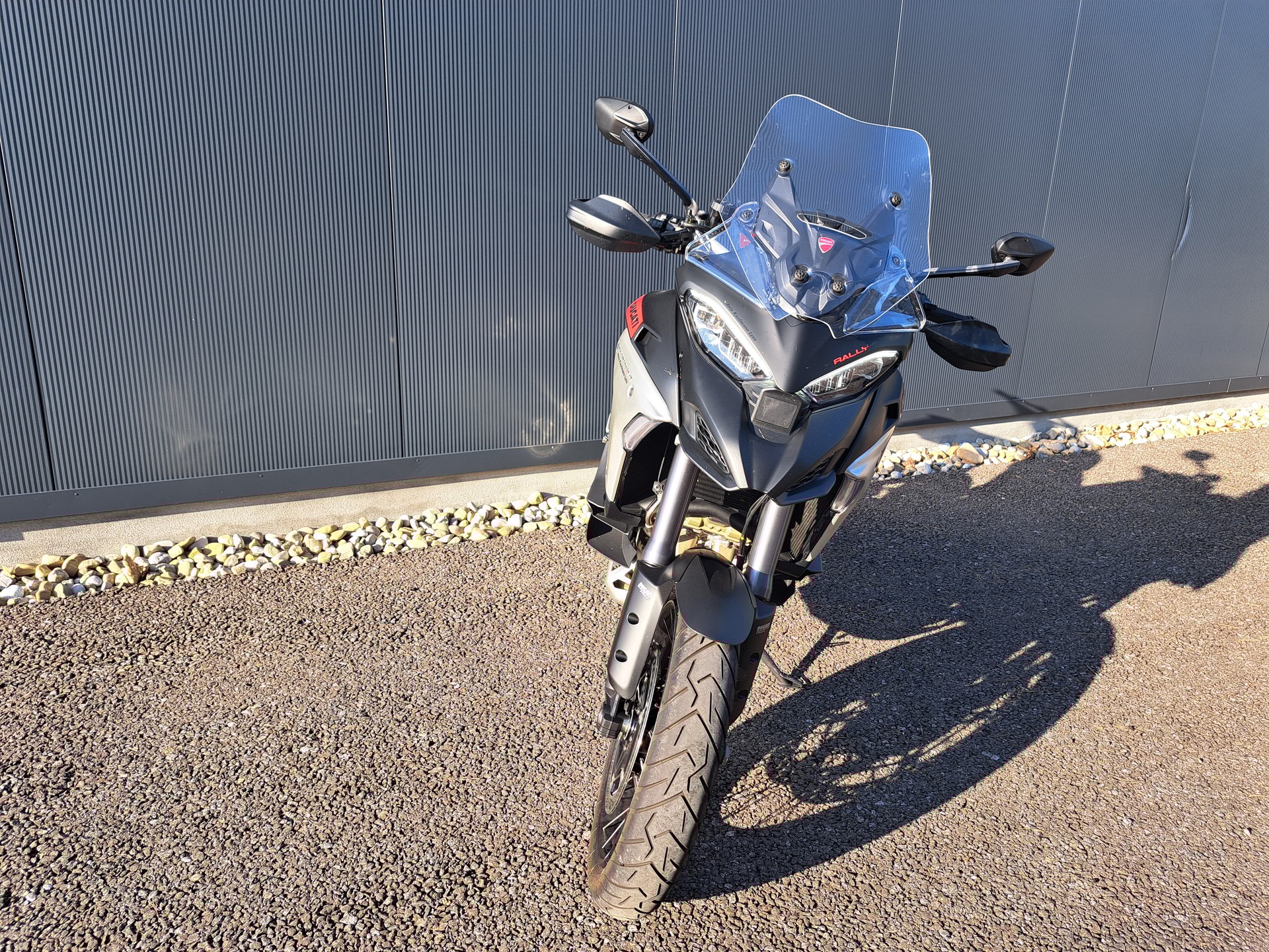 DUCATI Multistrada V4 Rally Radar-showroom-element-3