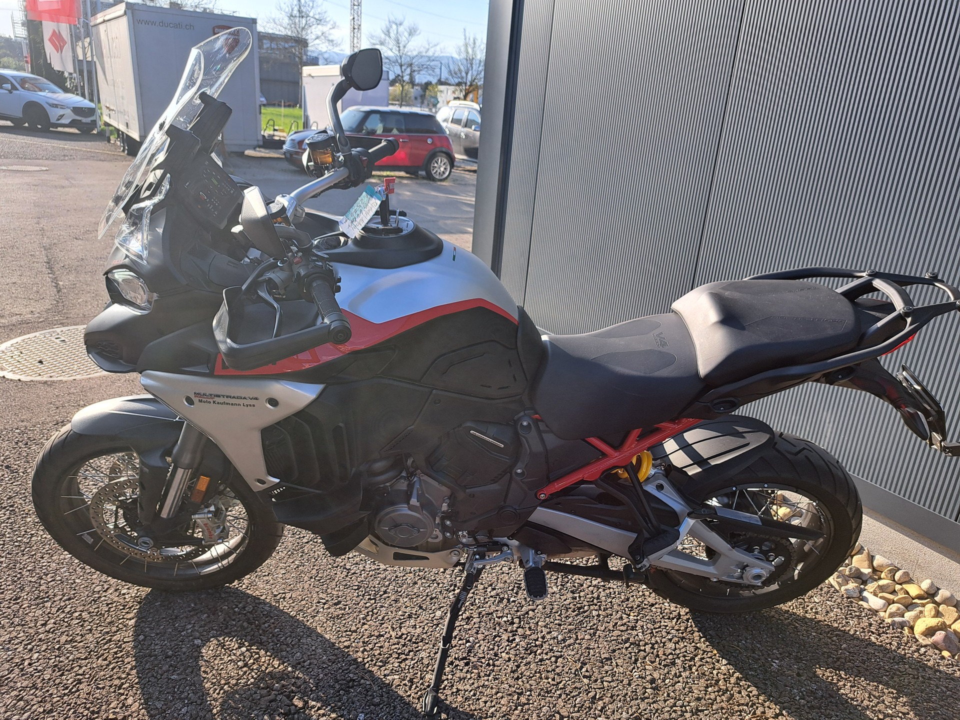 DUCATI Multistrada V4 Rally Radar-showroom-element-1
