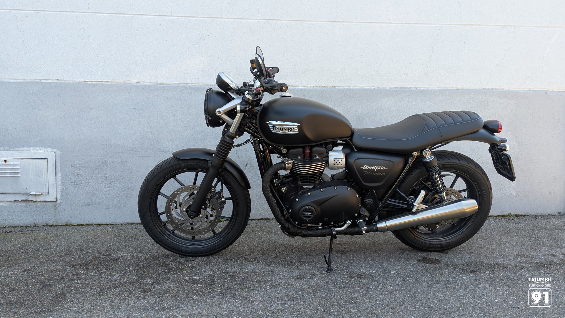 TRIUMPH Street Twin 900 i-image-2