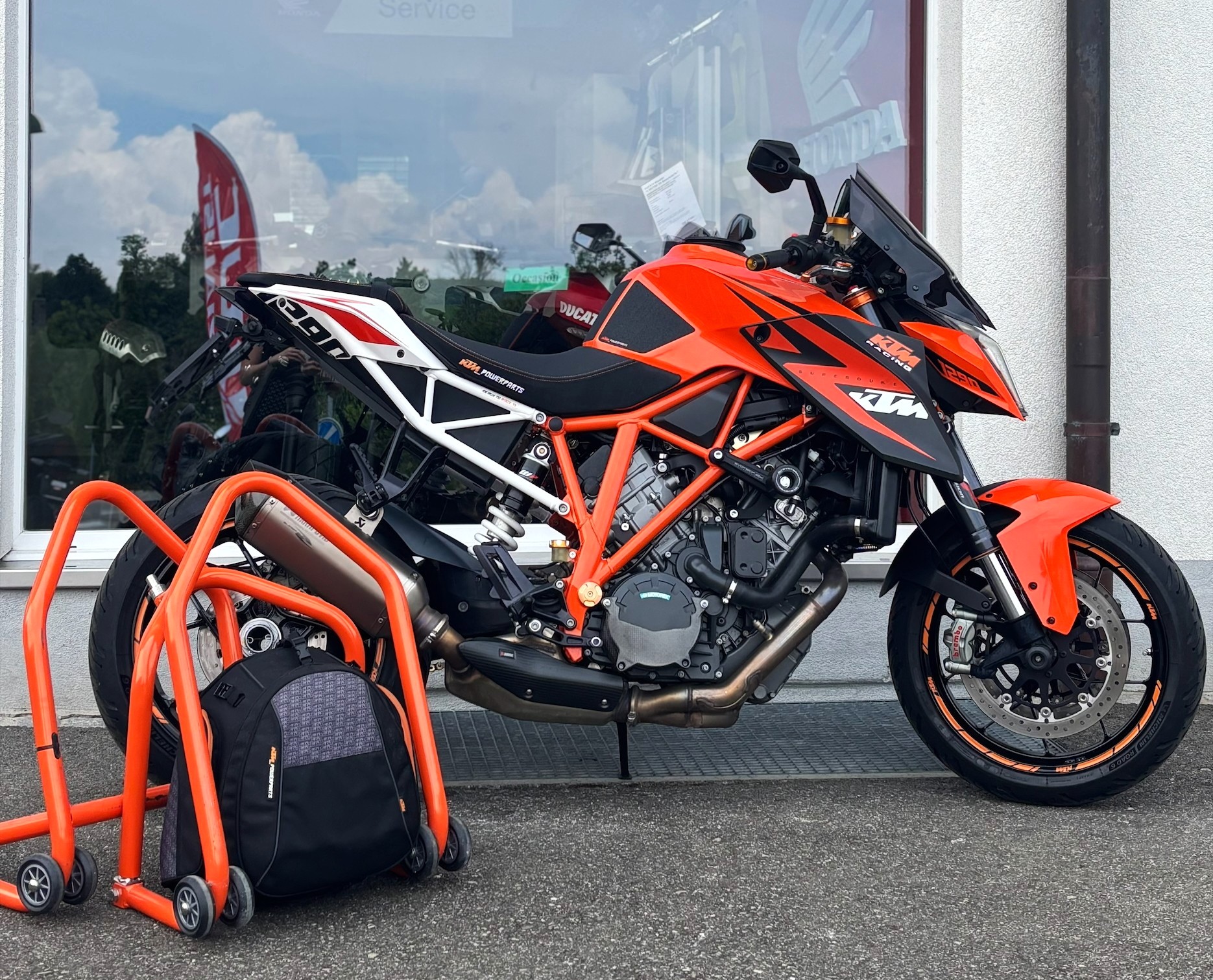 KTM 1290 Super Duke R