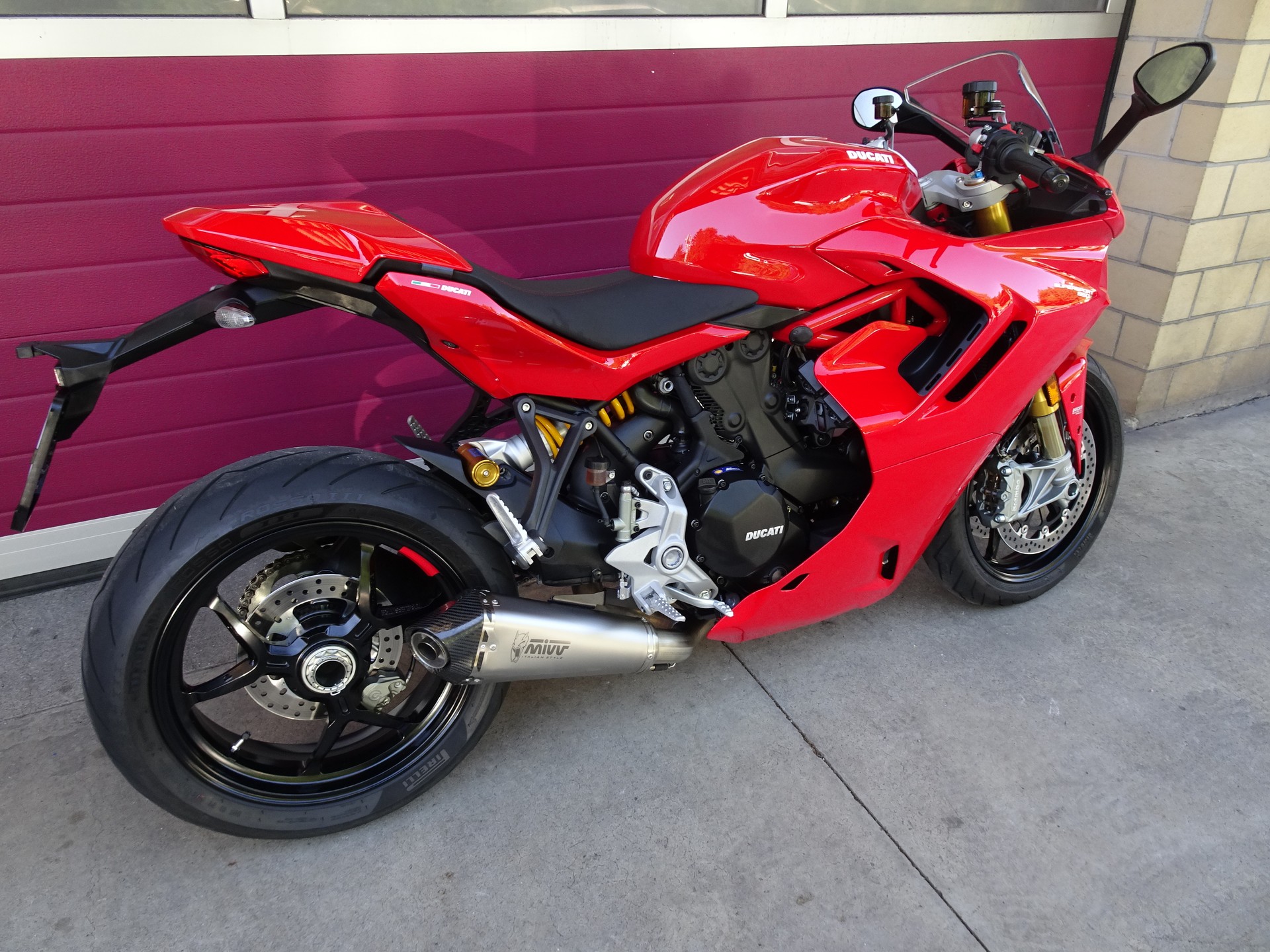 Ducati Supersport Ducati 35 Kw Usata Supersport 939 Ducati