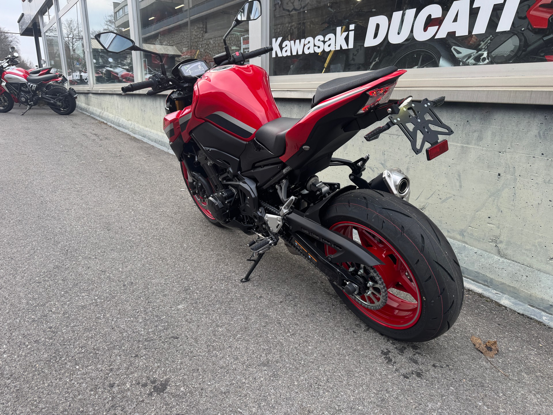 KAWASAKI Z 900 50th Anniversary-image-11