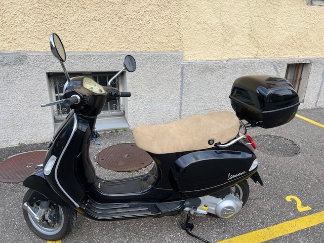 PIAGGIO Vespa 125 LX4 i.e.-image-1