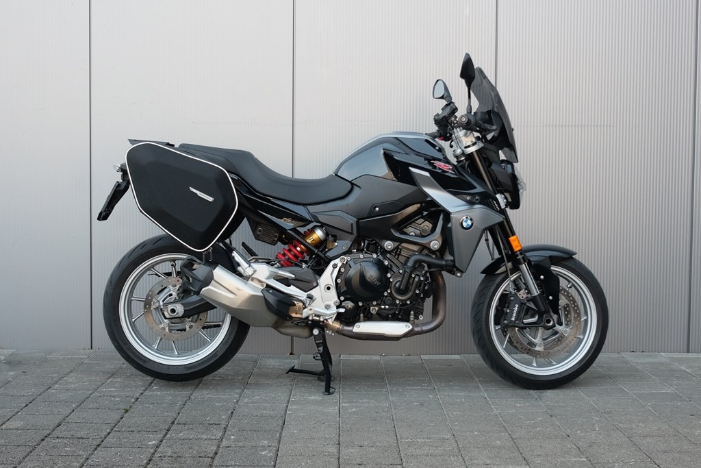 BMW F 900 R ABS