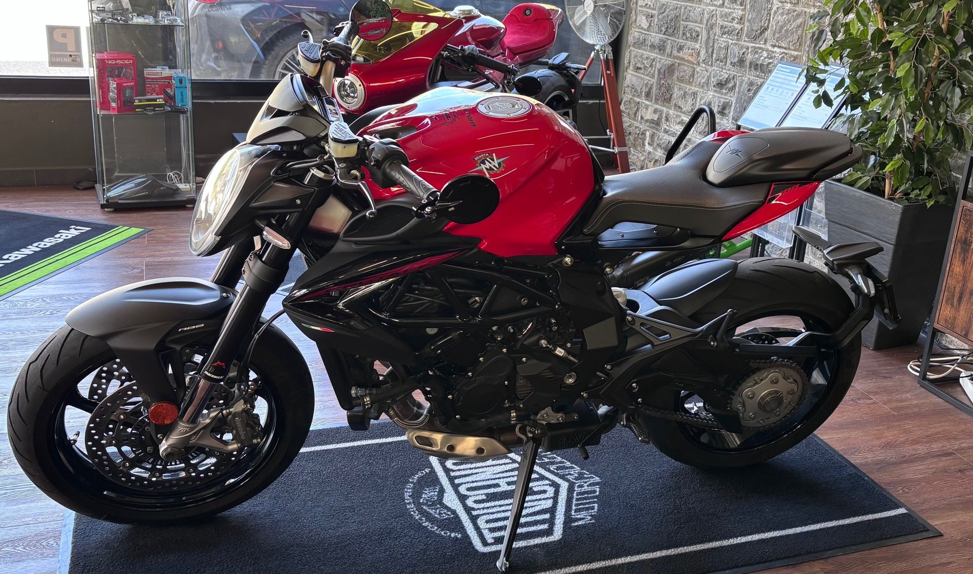 MV AGUSTA Brutale-image-3