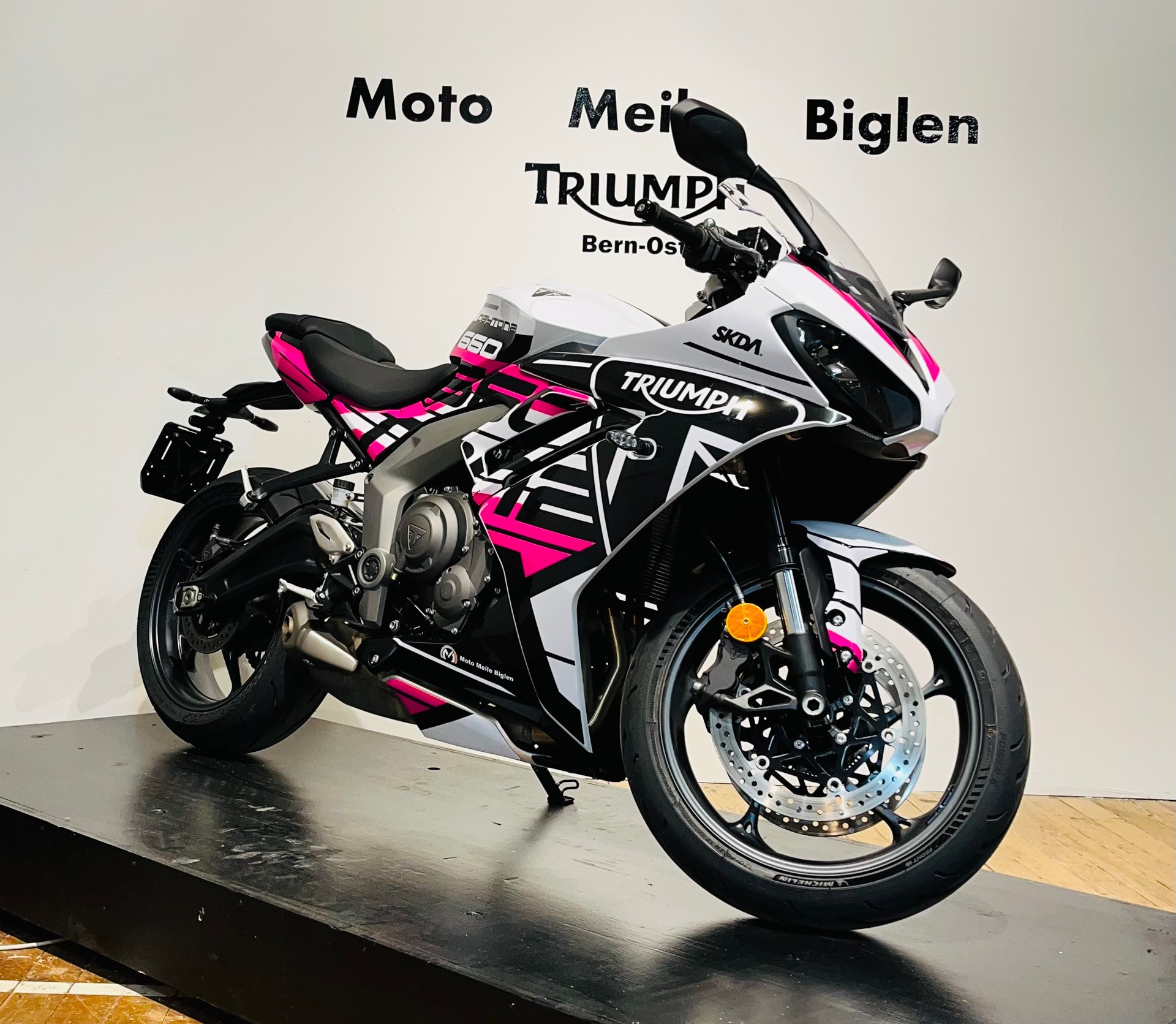 TRIUMPH Daytona 660