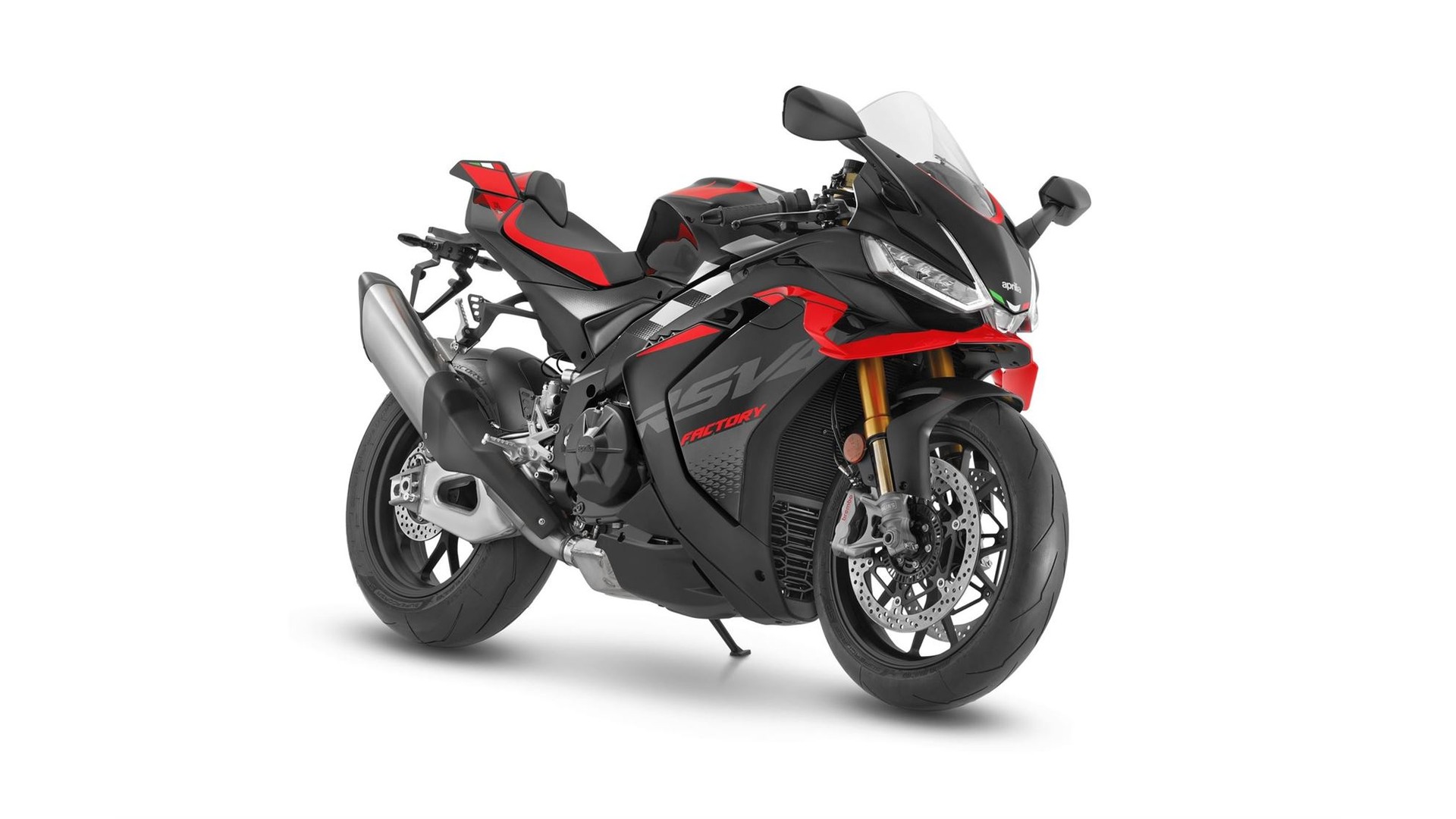 APRILIA RSV4 1100 Factory-showroom-element-2
