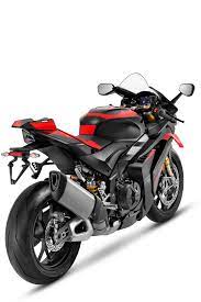 APRILIA RSV4 1100 Factory-image-4