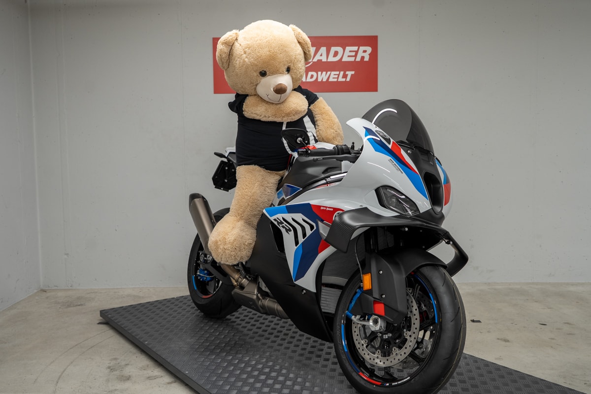 BMW M 1000 RR 2025