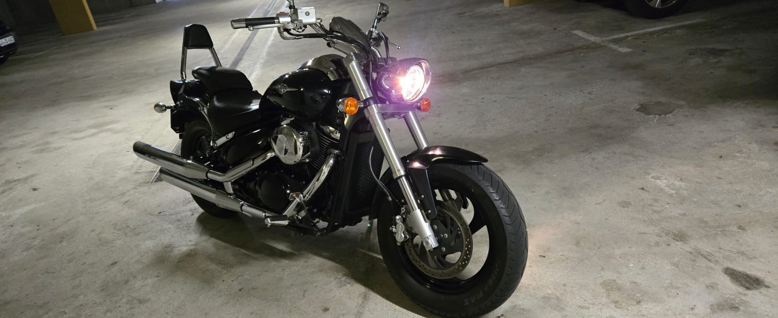 SUZUKI M 800 Intruder-image-0