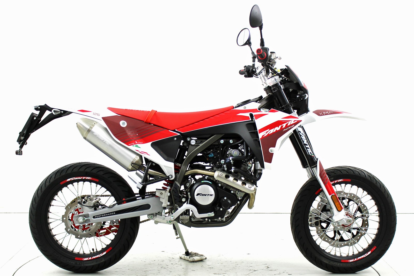 FANTIC XMF 125 Motard Performance-showroom-element-3