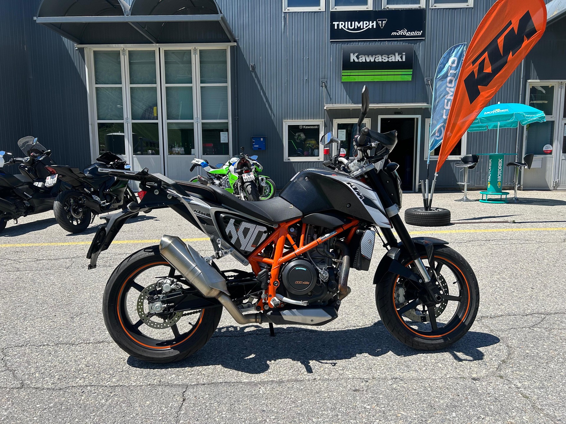 KTM 690 Duke ABS (35kW)-image-2