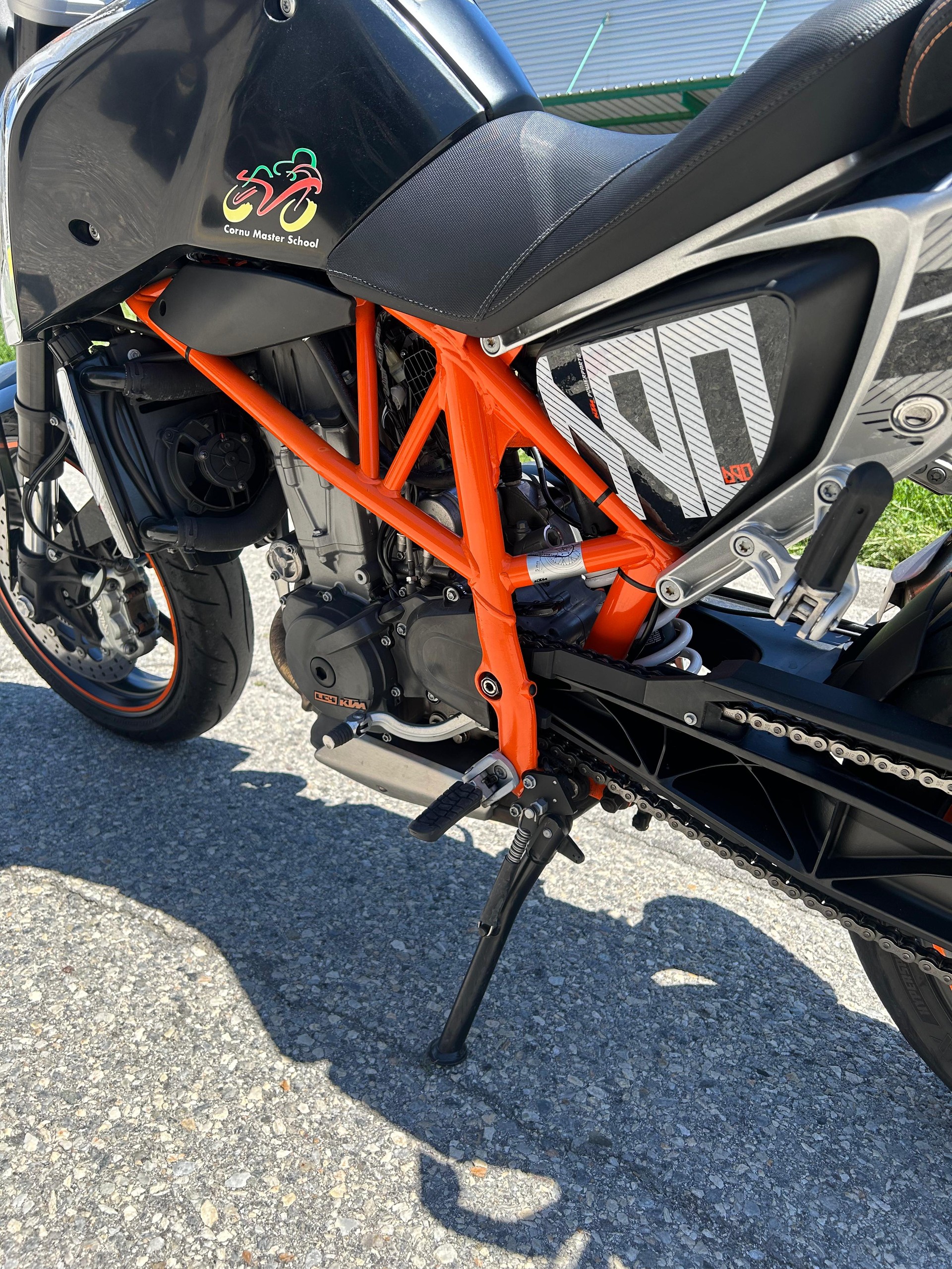 KTM 690 Duke ABS (35kW)-image-8