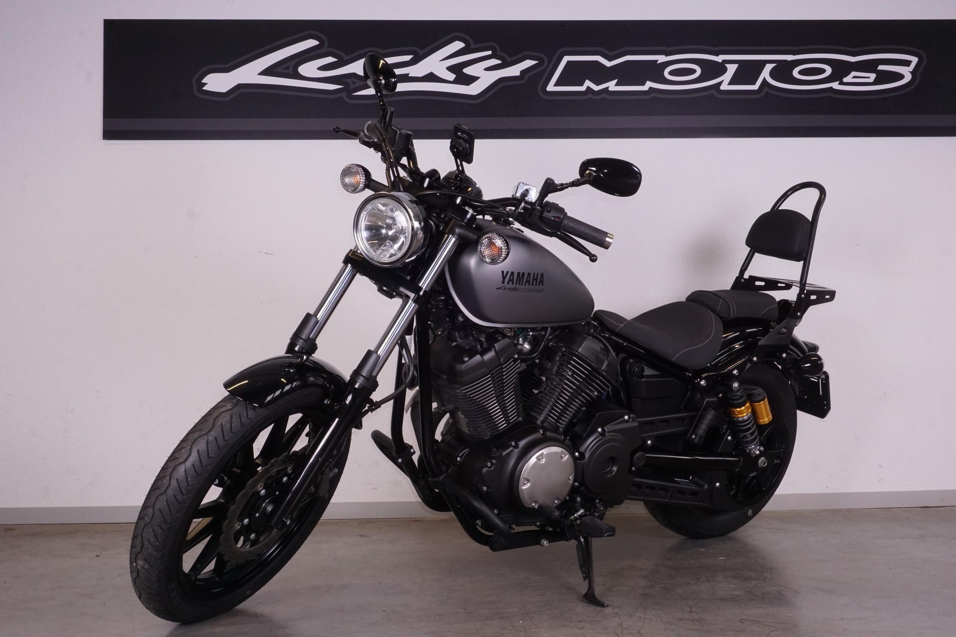 YAMAHA XV 950
