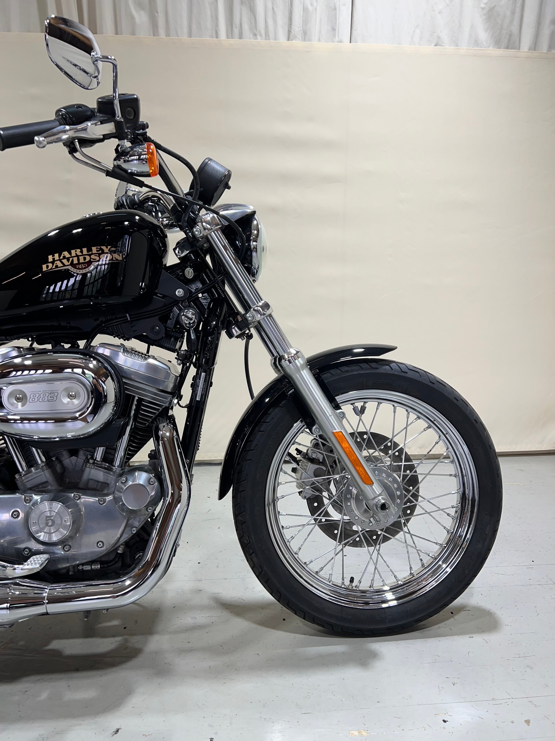 HARLEY-DAVIDSON XL 883 L Sportster Low Injection-showroom-element-1