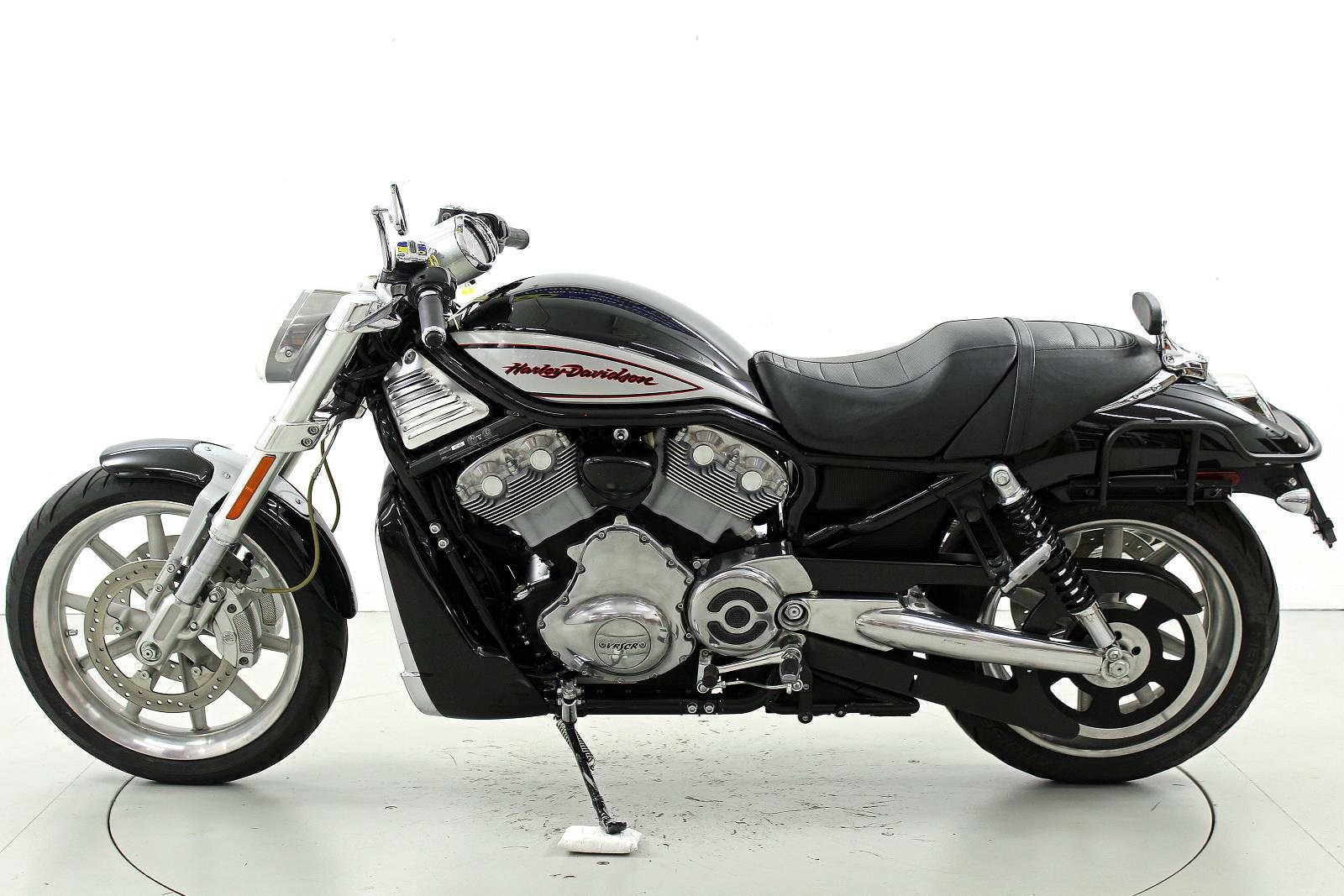 HARLEY-DAVIDSON VRSCR-showroom-element-3