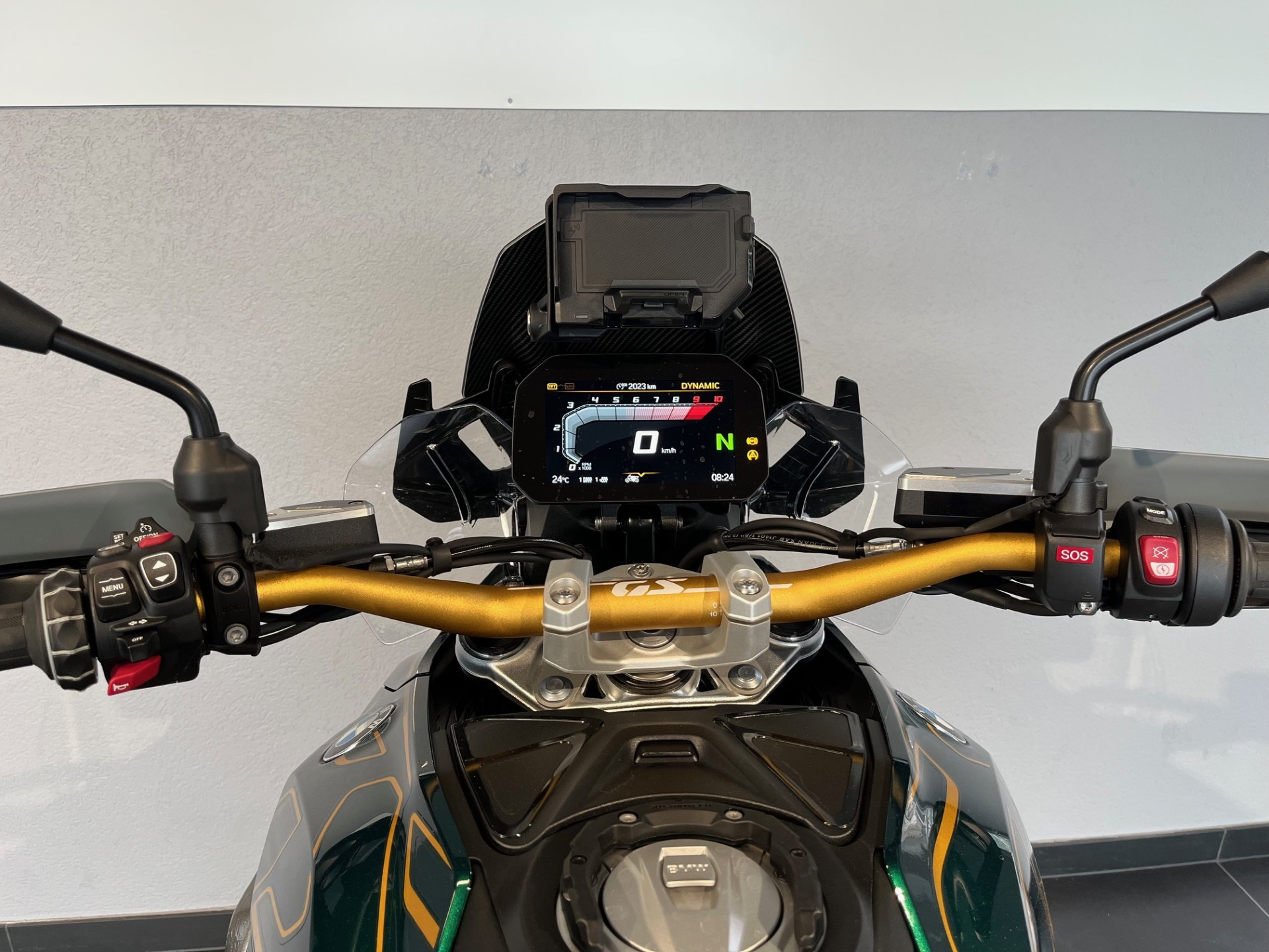 BMW R 1300 GS-image-8