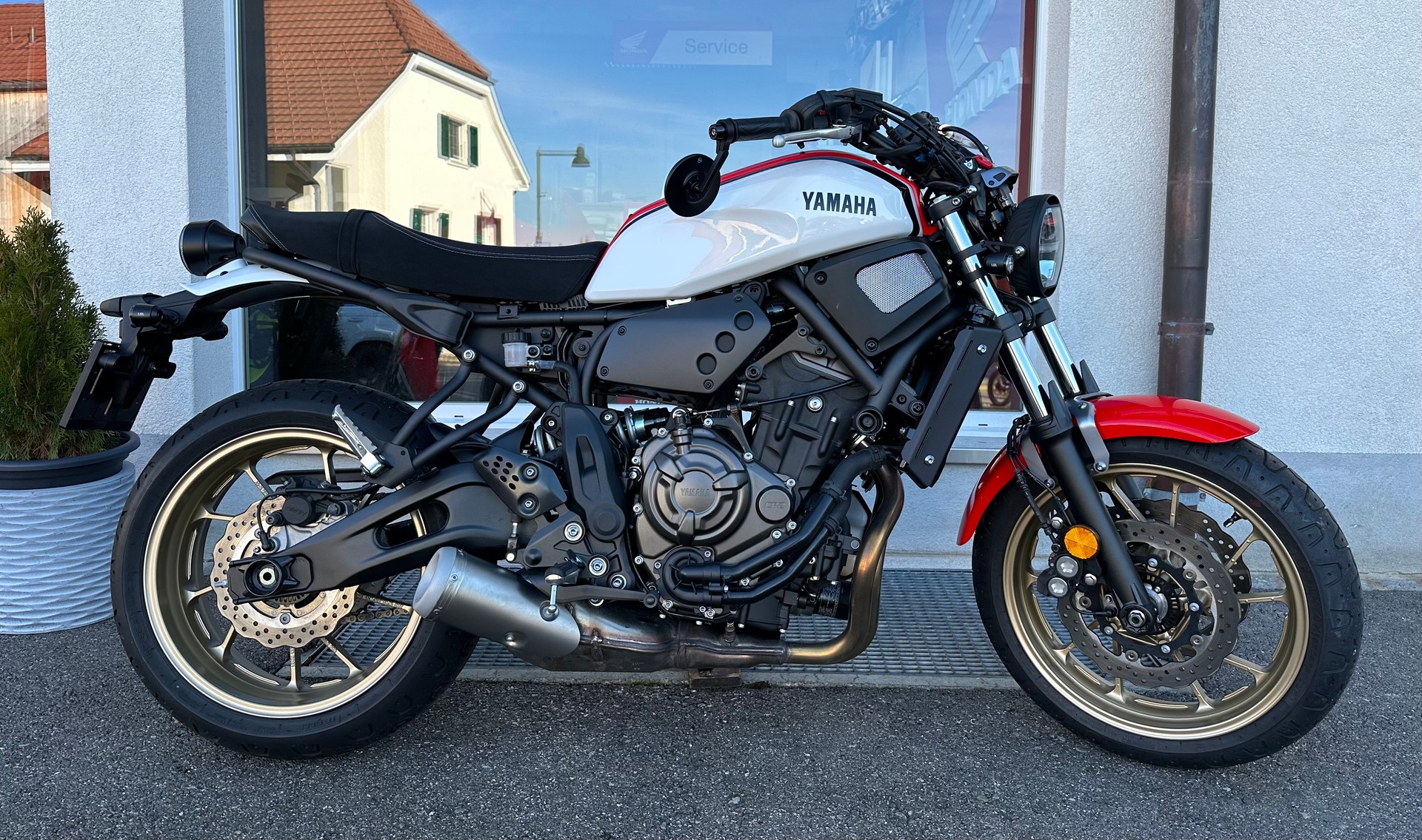 YAMAHA XSR 700 (35kW)