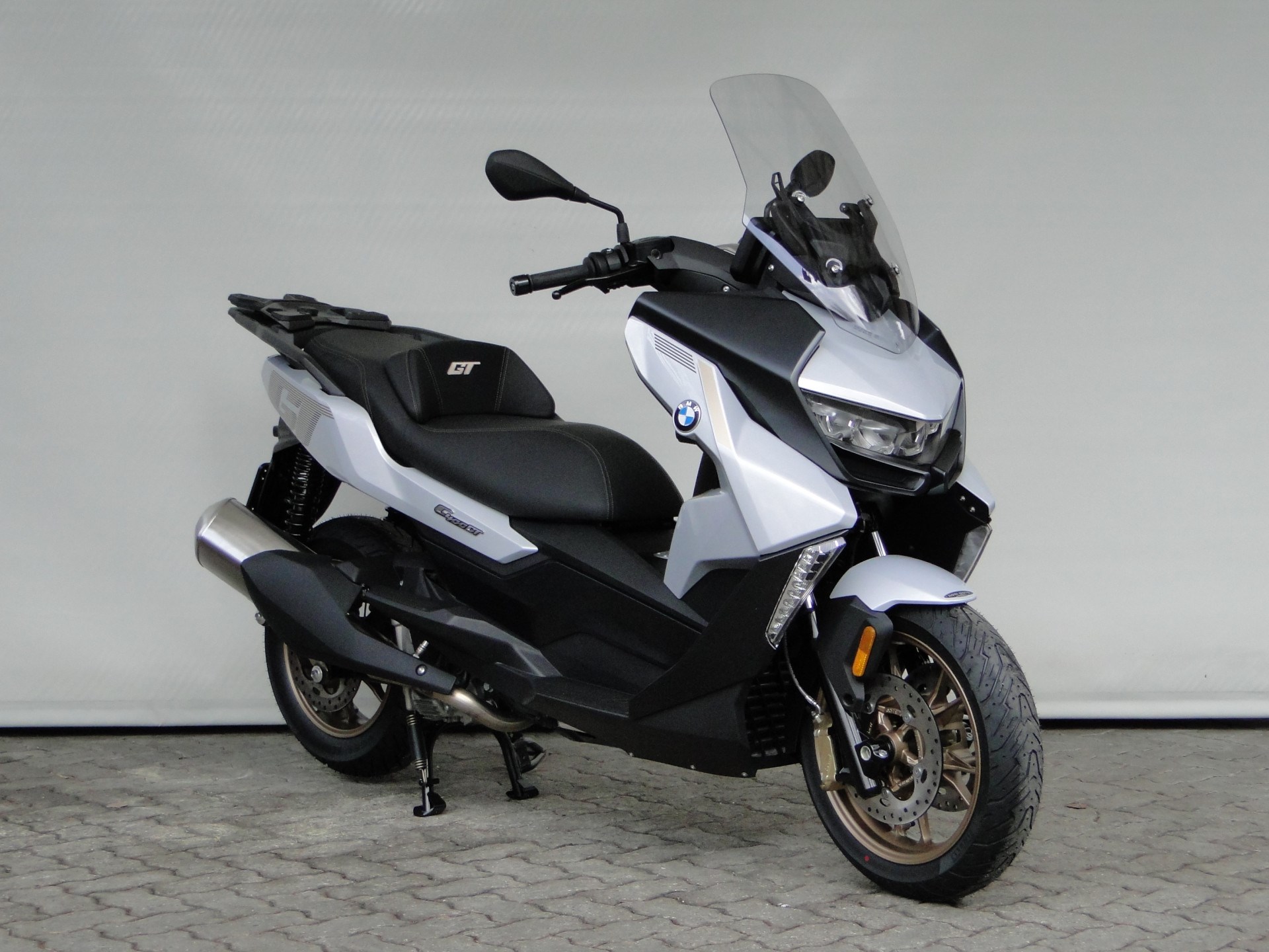 BMW C 400 GT Exclusive-showroom-element-2