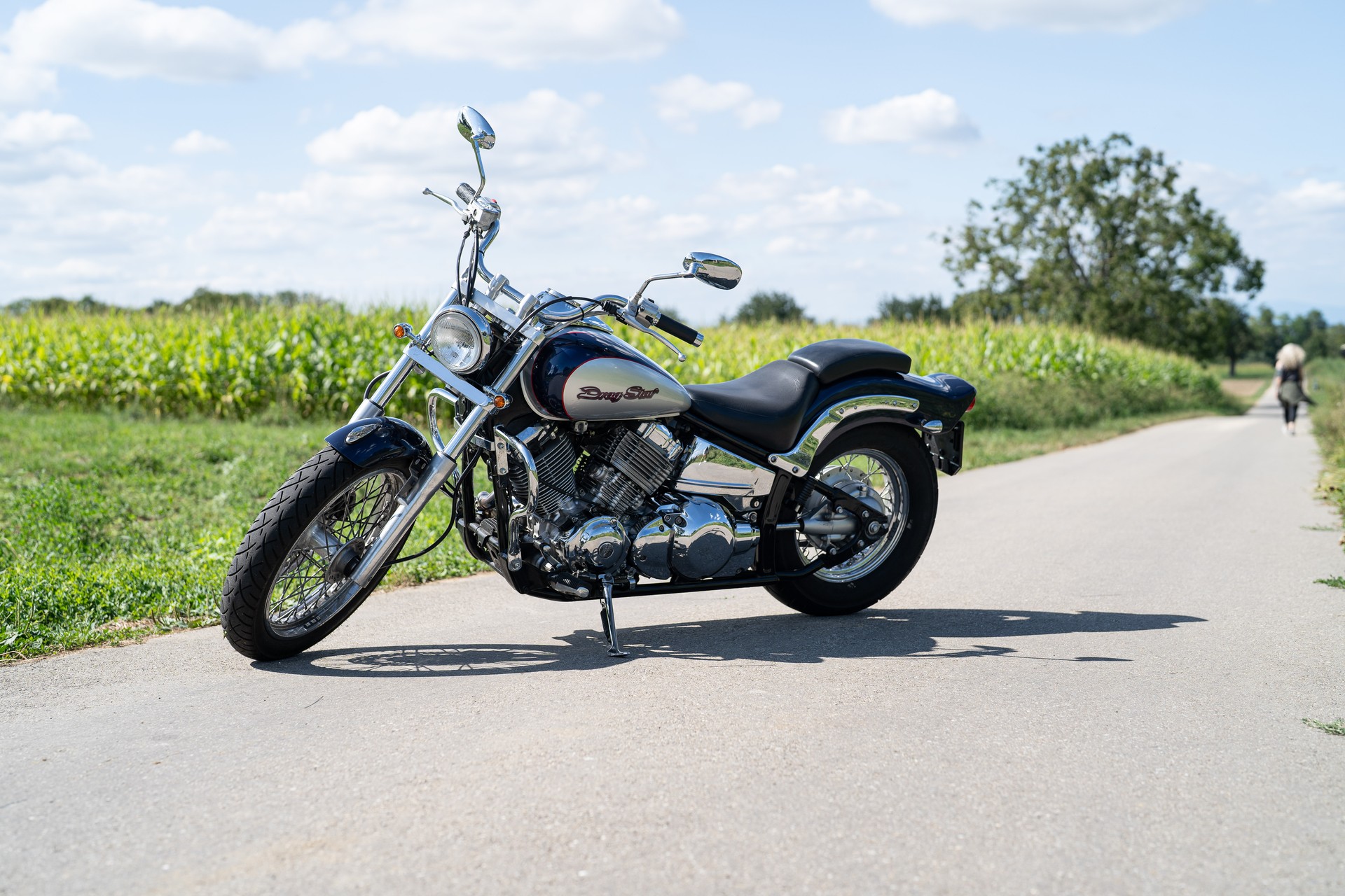 YAMAHA XVS 650 Drag Star