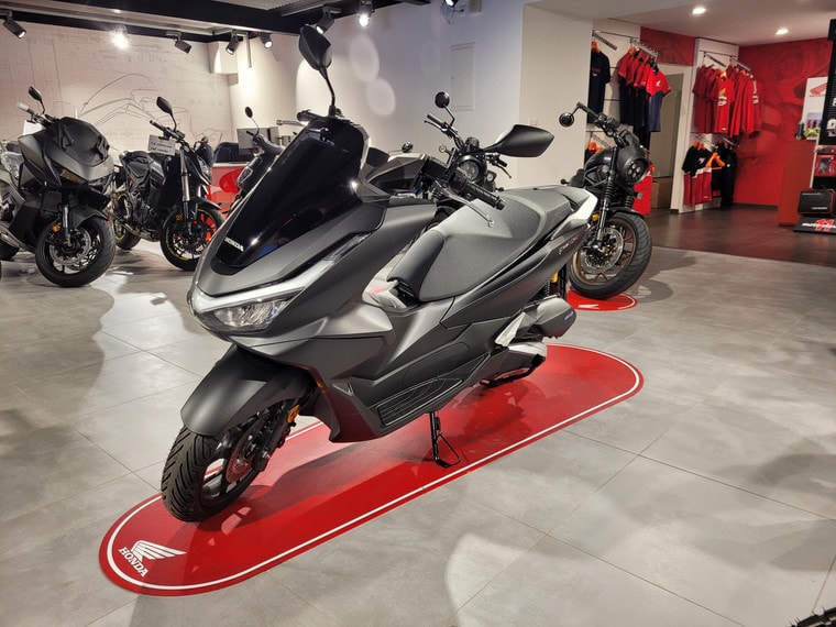 HONDA PCX 125 i DX ABS-showroom-element-3