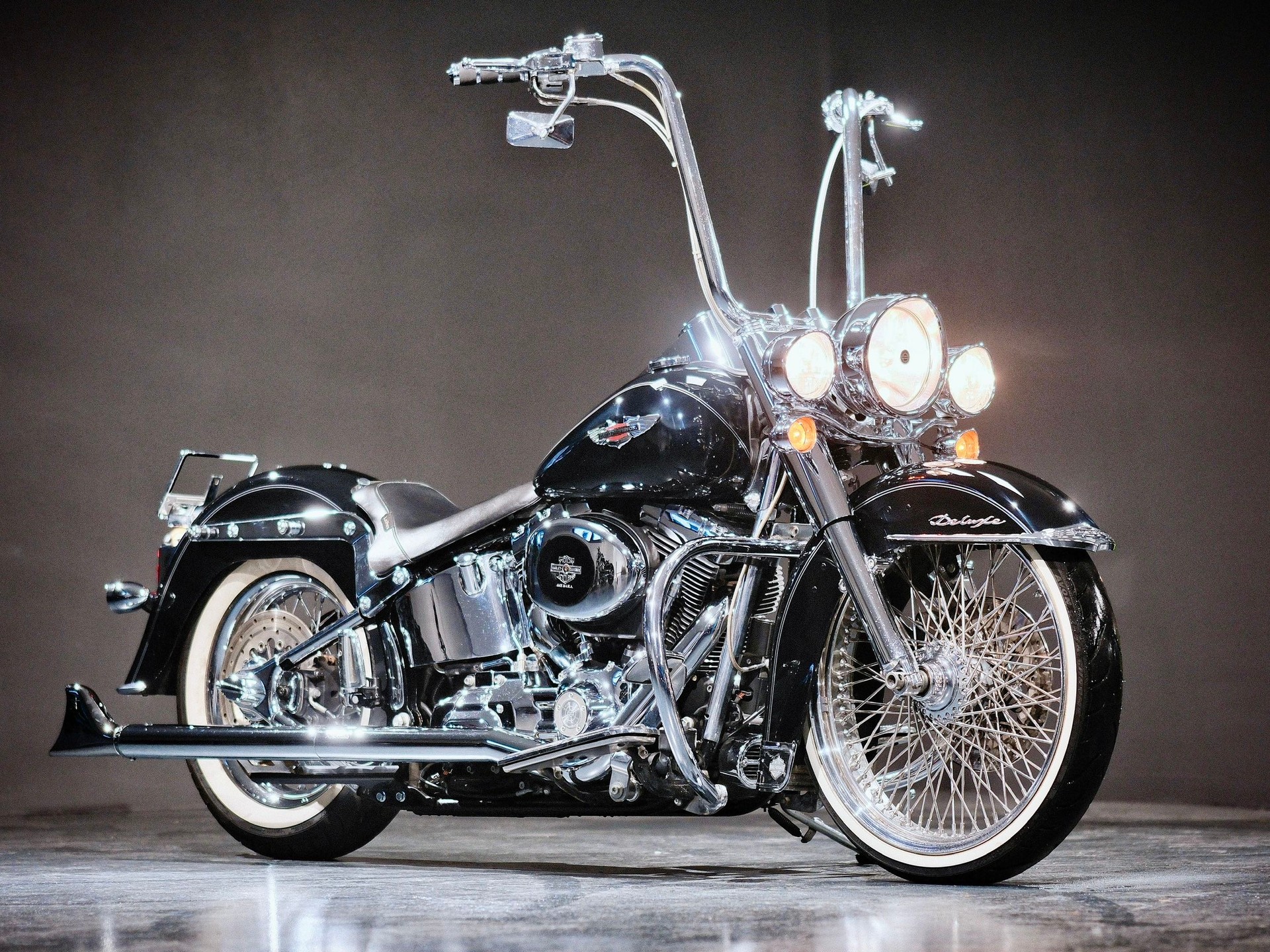 HARLEY-DAVIDSON FLSTN Softail Deluxe ABS