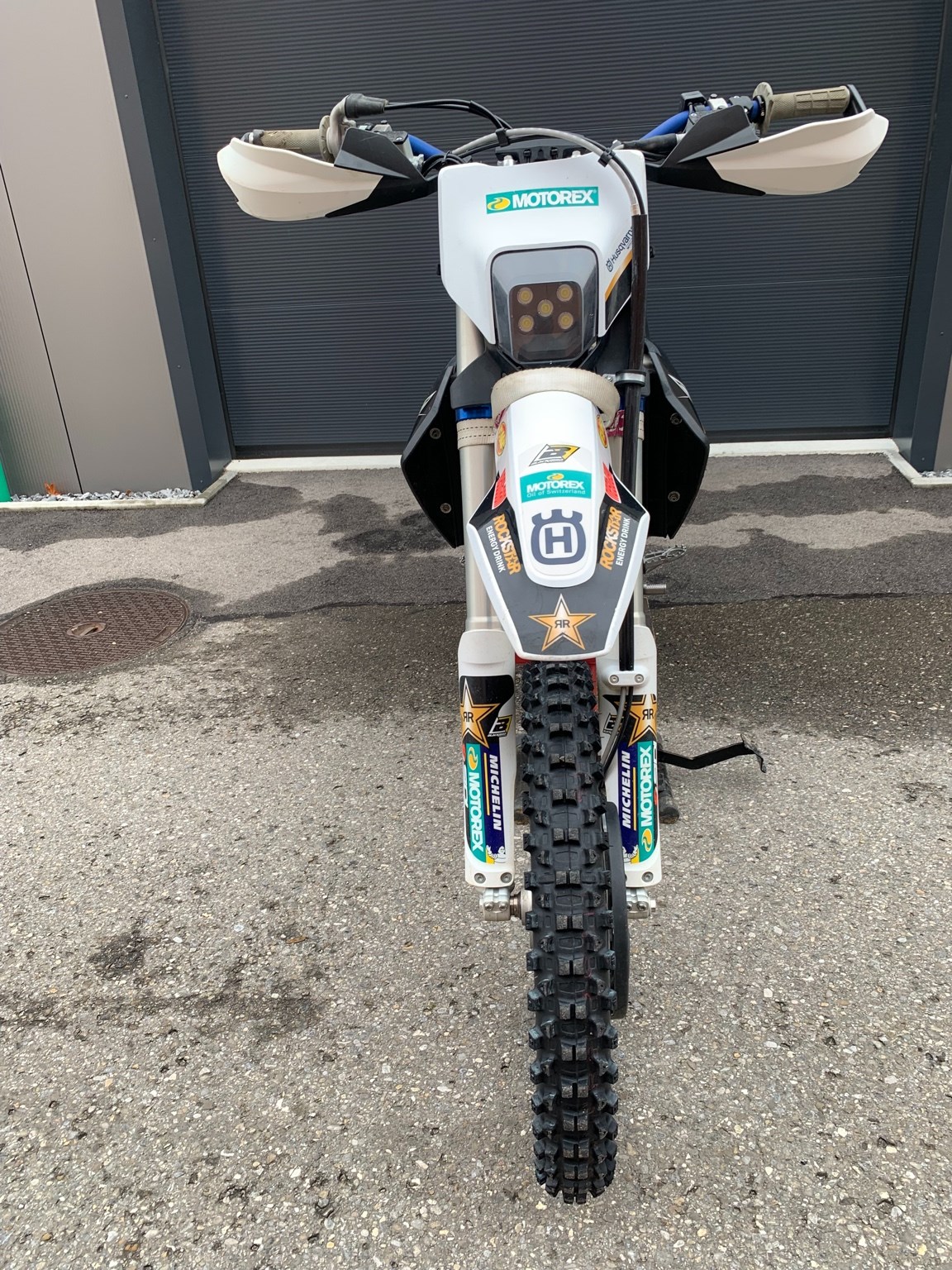 HUSQVARNA FE 350 Rockstar Edition-image-2