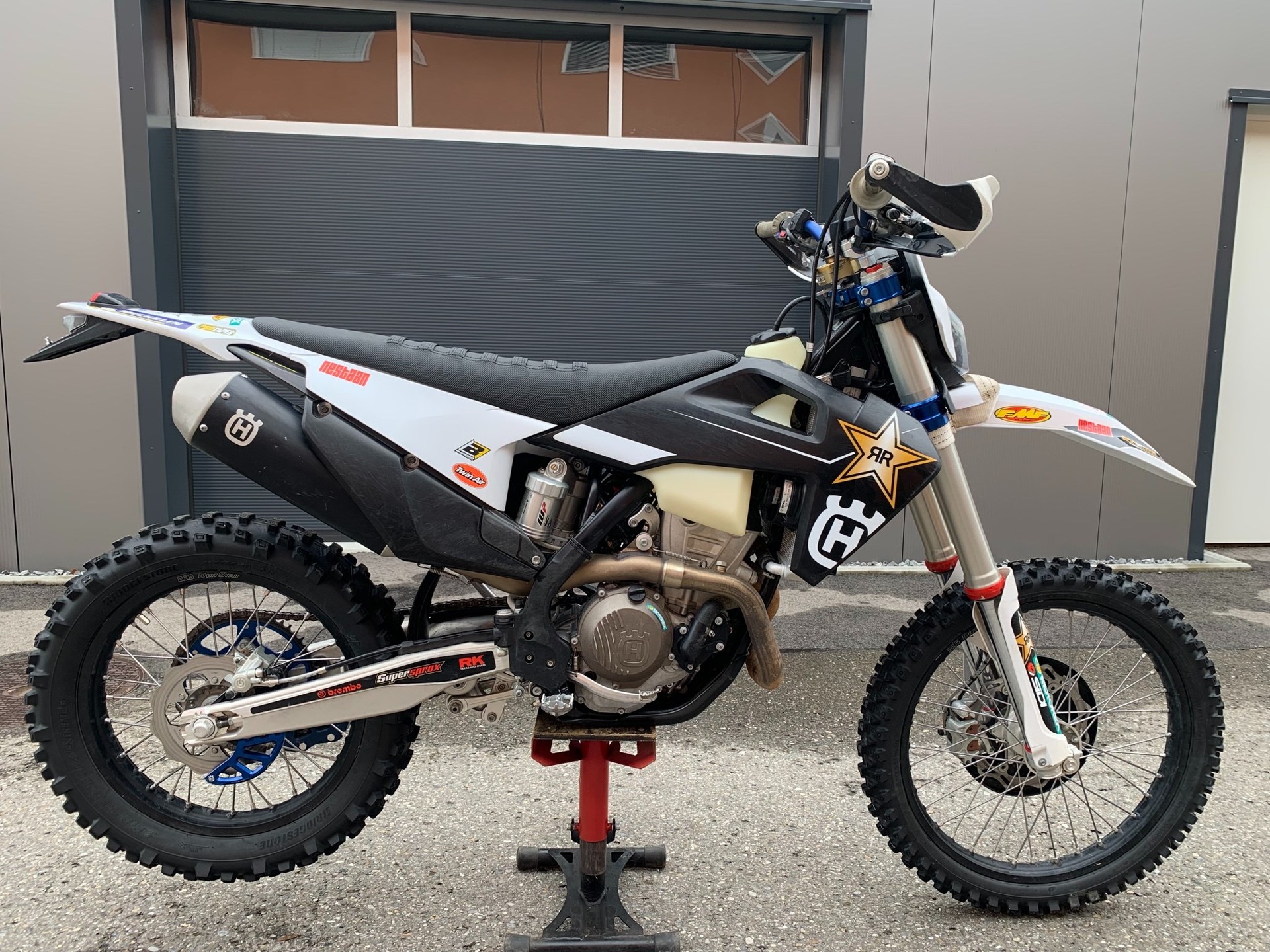 HUSQVARNA FE 350 Rockstar Edition-image-1