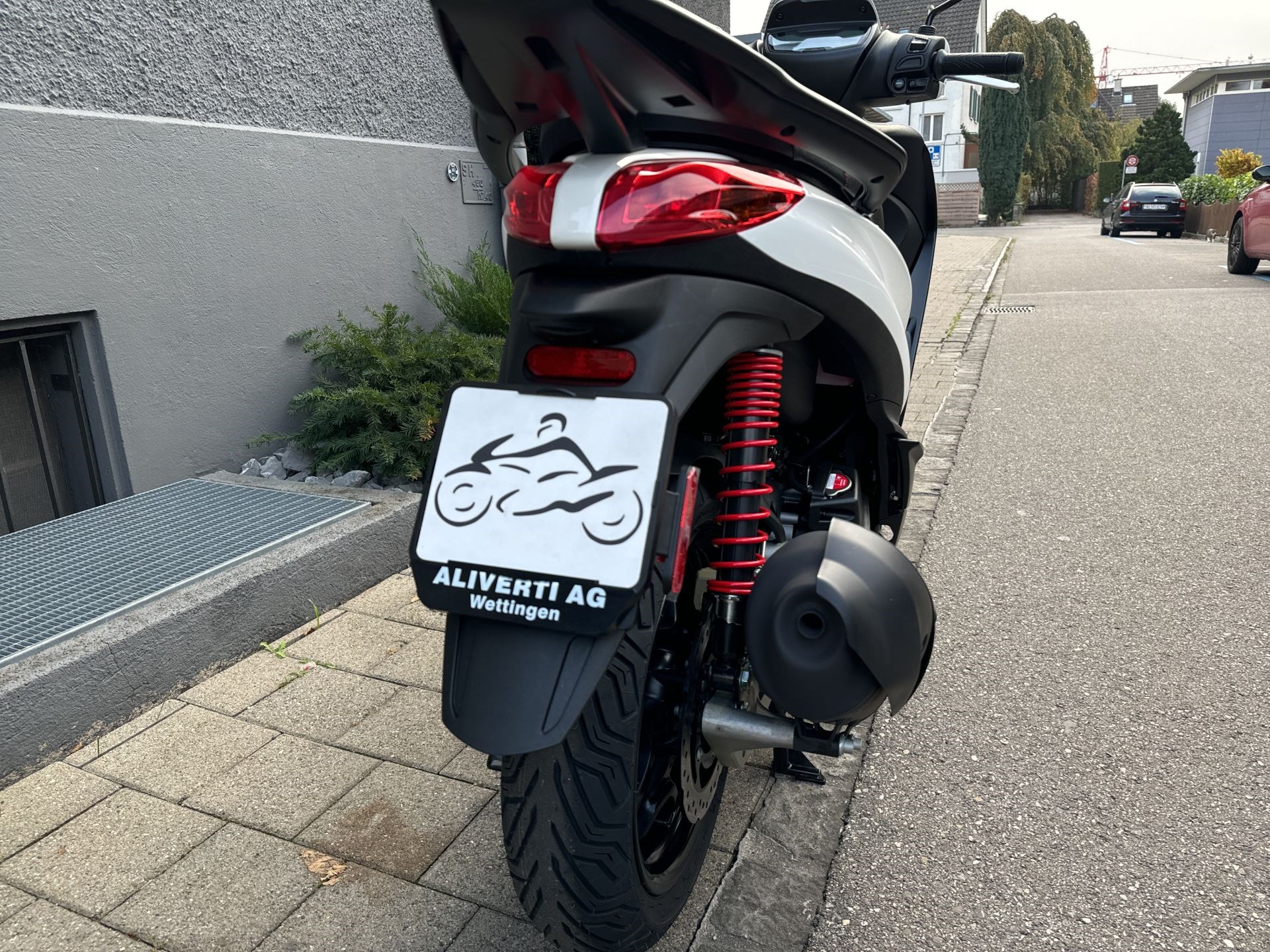 PIAGGIO Medley 125 Sport-image-14