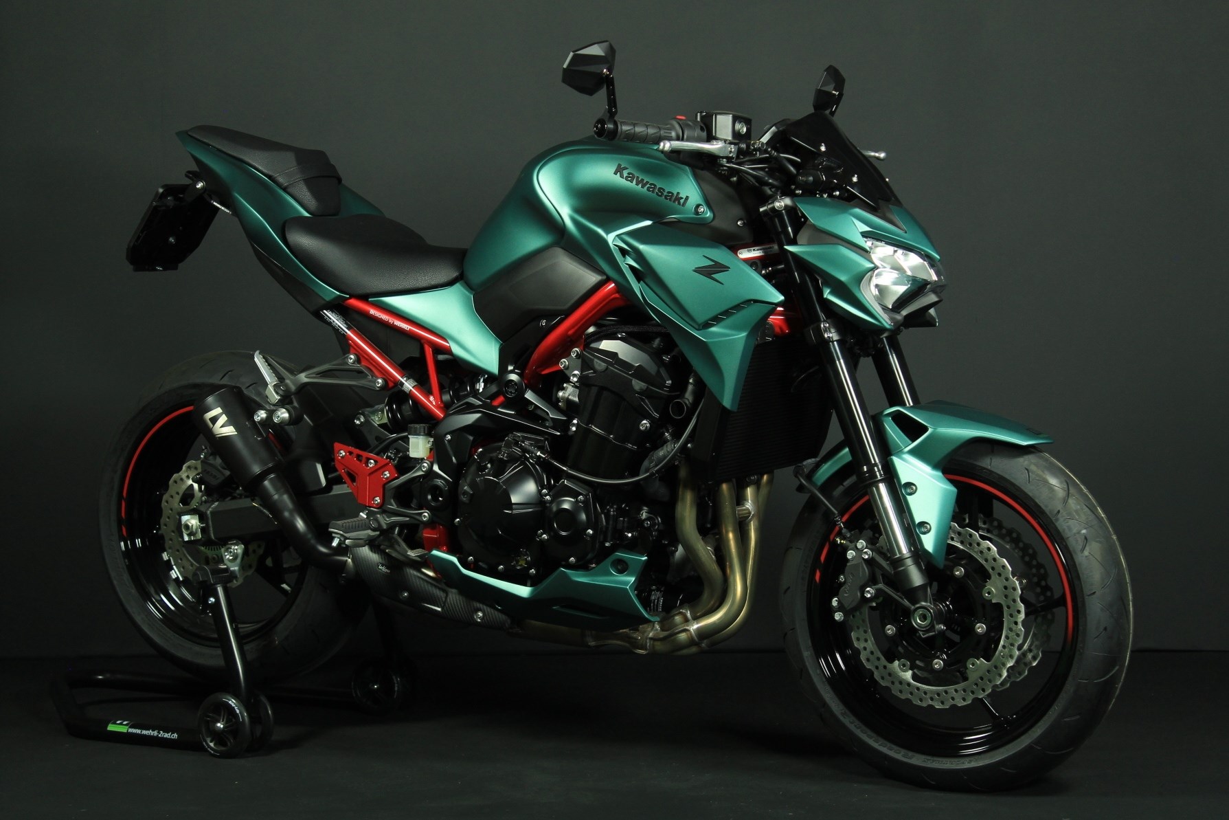 KAWASAKI Z 900 (92/70/35 KW) *Watermelon* Level 3-image-1