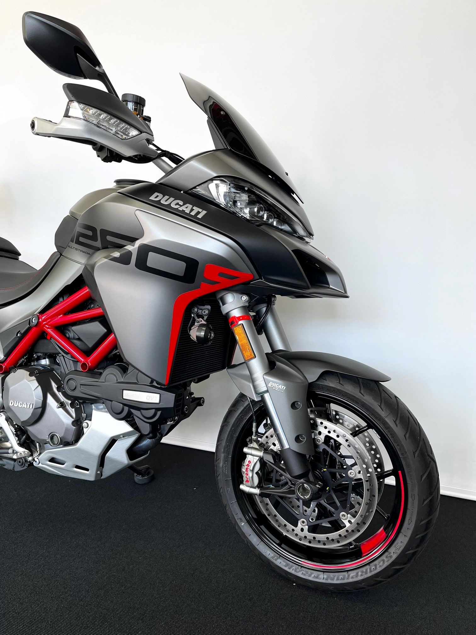 DUCATI Multistrada 1260 S Grand Tour-image-5