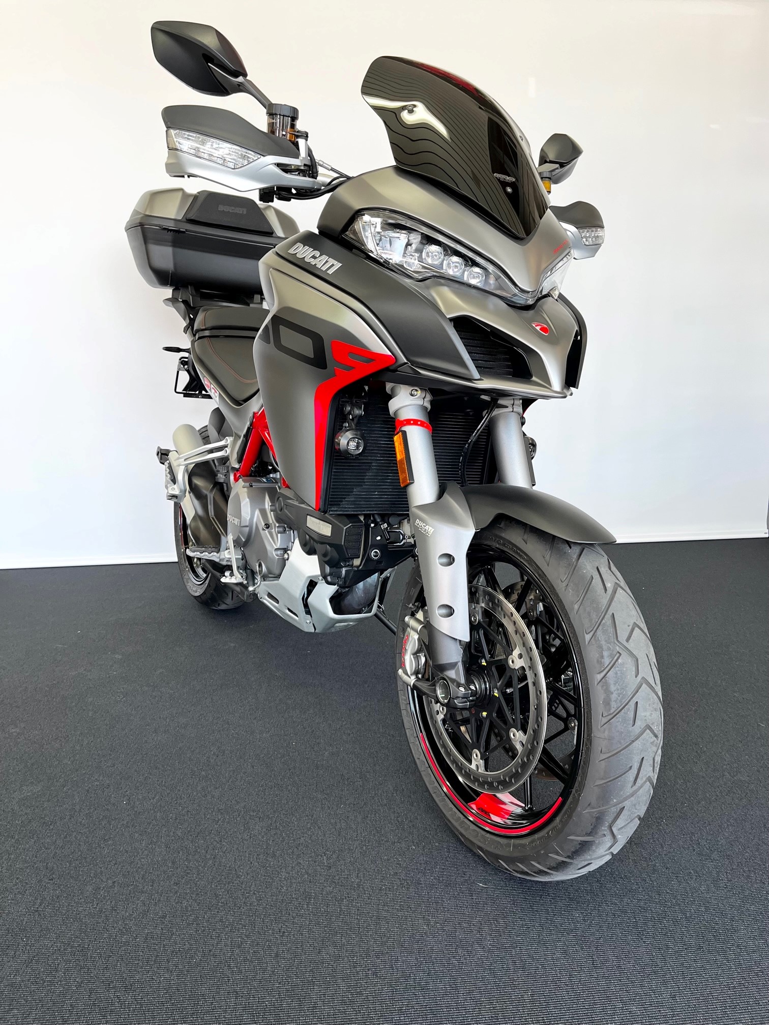 DUCATI Multistrada 1260 S Grand Tour-image-6