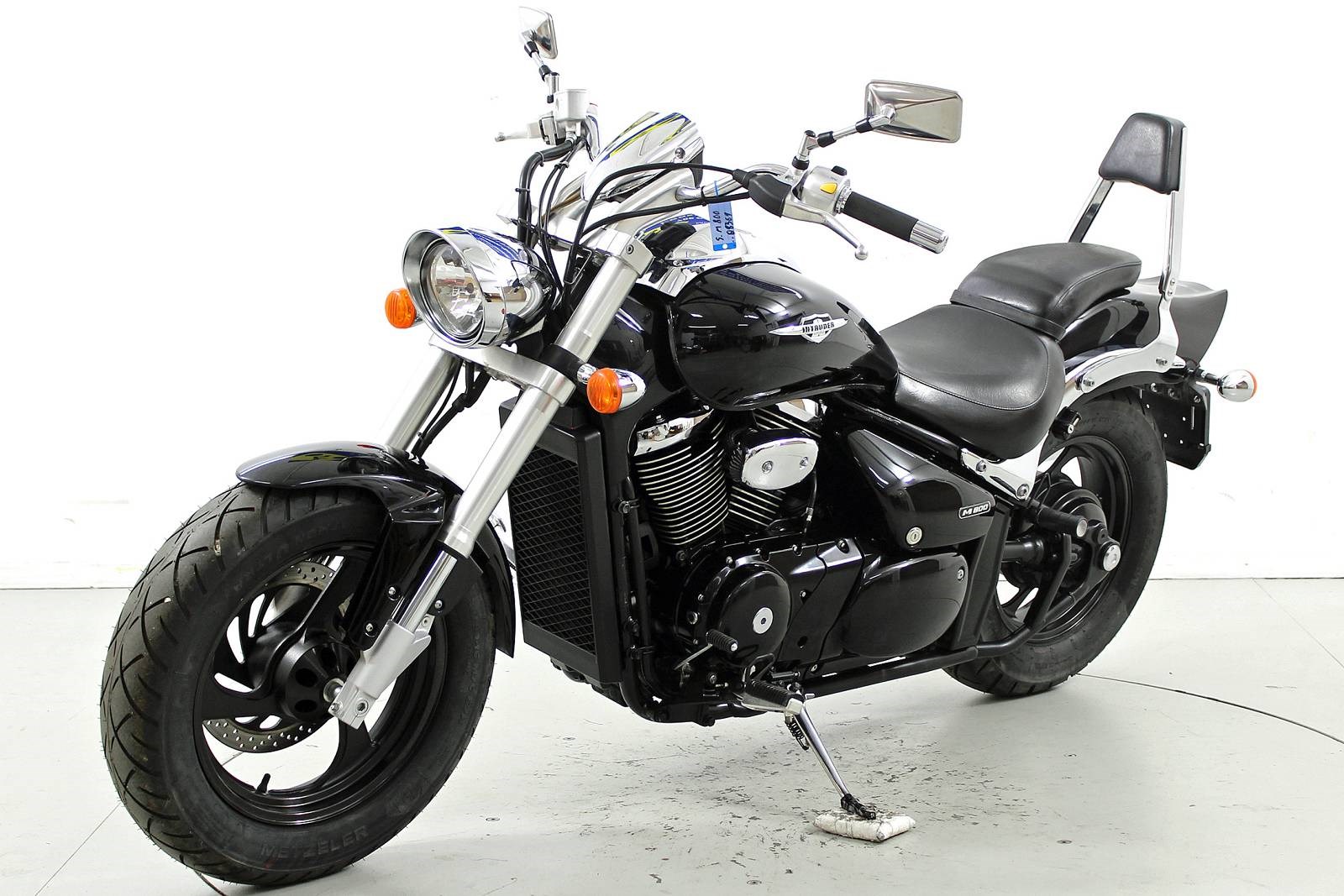SUZUKI M 800-showroom-element-2
