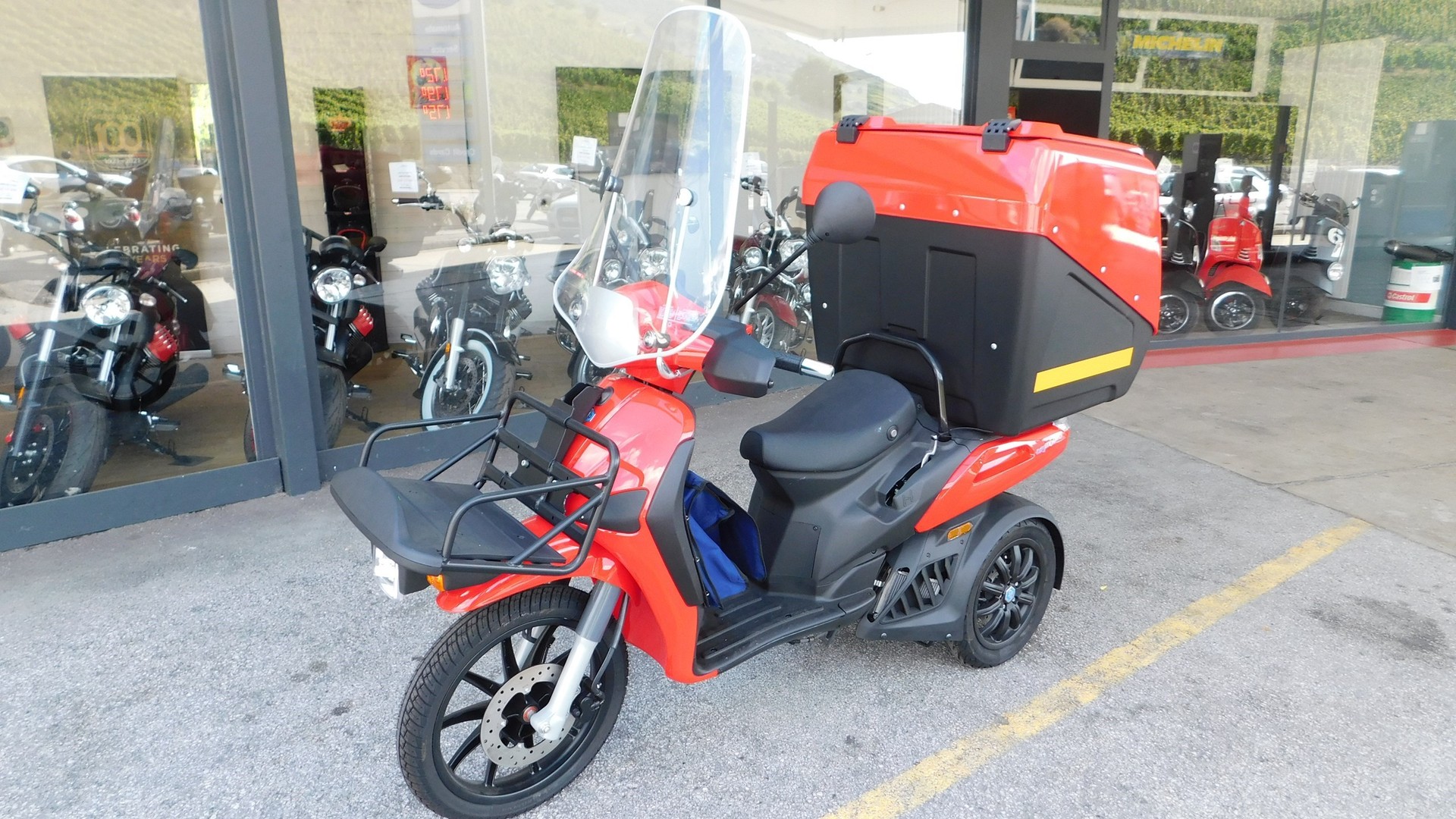 PIAGGIO MyMoover 125-showroom-element-2