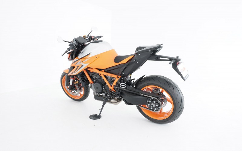 KTM 1290 Super Duke R Display Umbau-image-3
