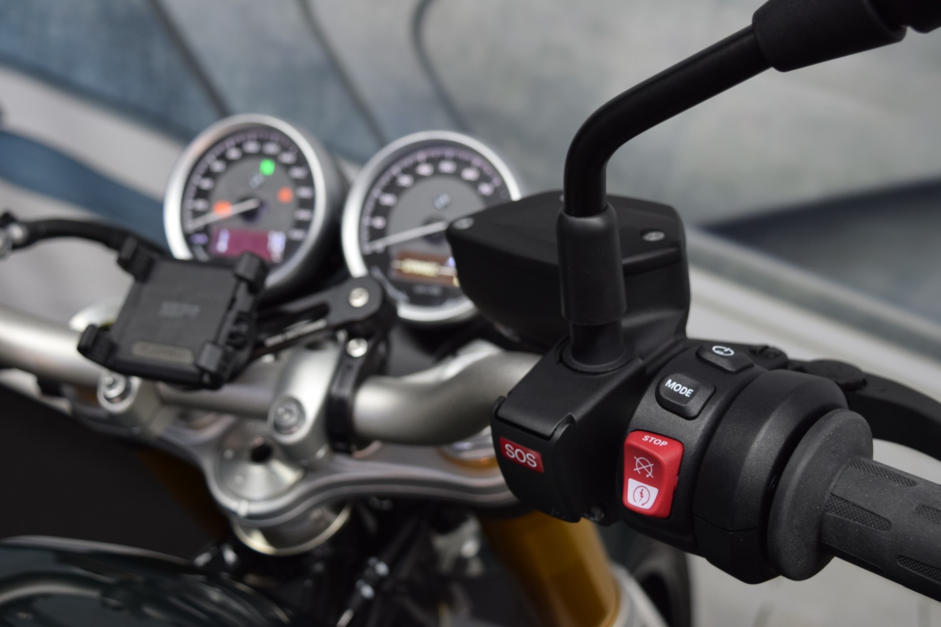 BMW R 12 NINET-image-10
