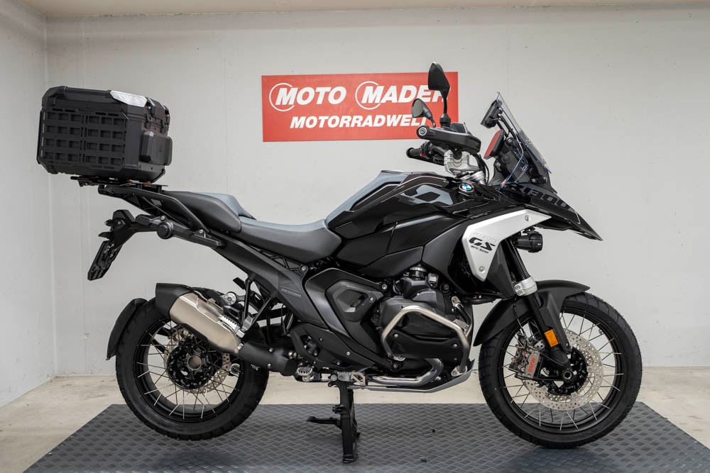 BMW R 1300 GS-image-1