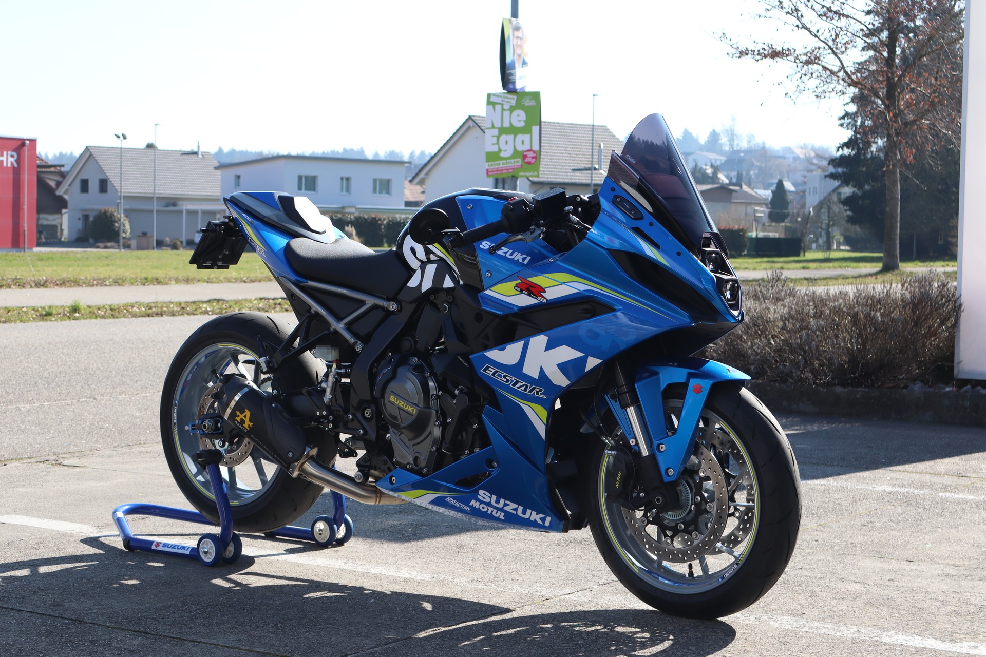 SUZUKI GSX 8 R EVO-showroom-element-1