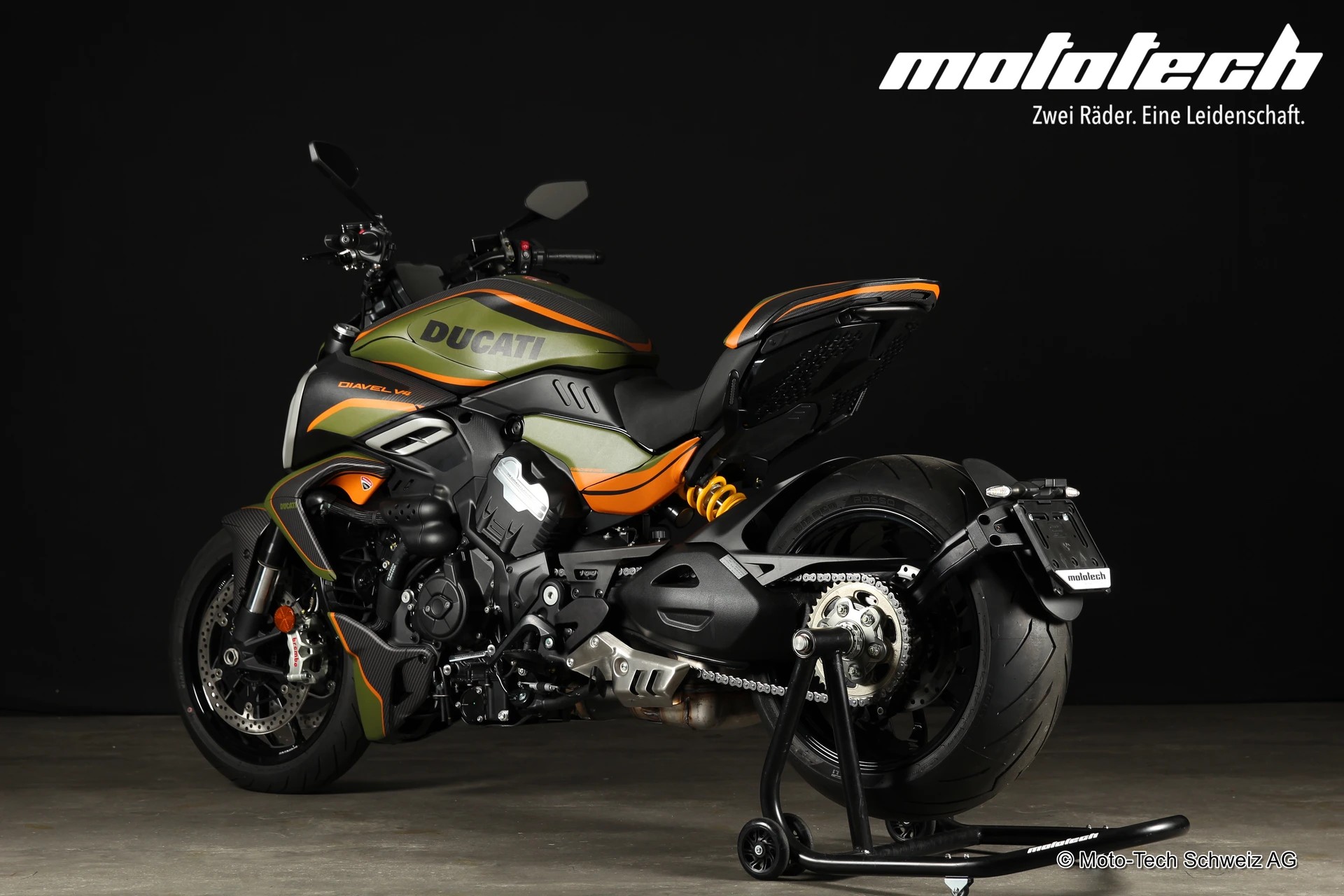 DUCATI Diavel V4-image-3