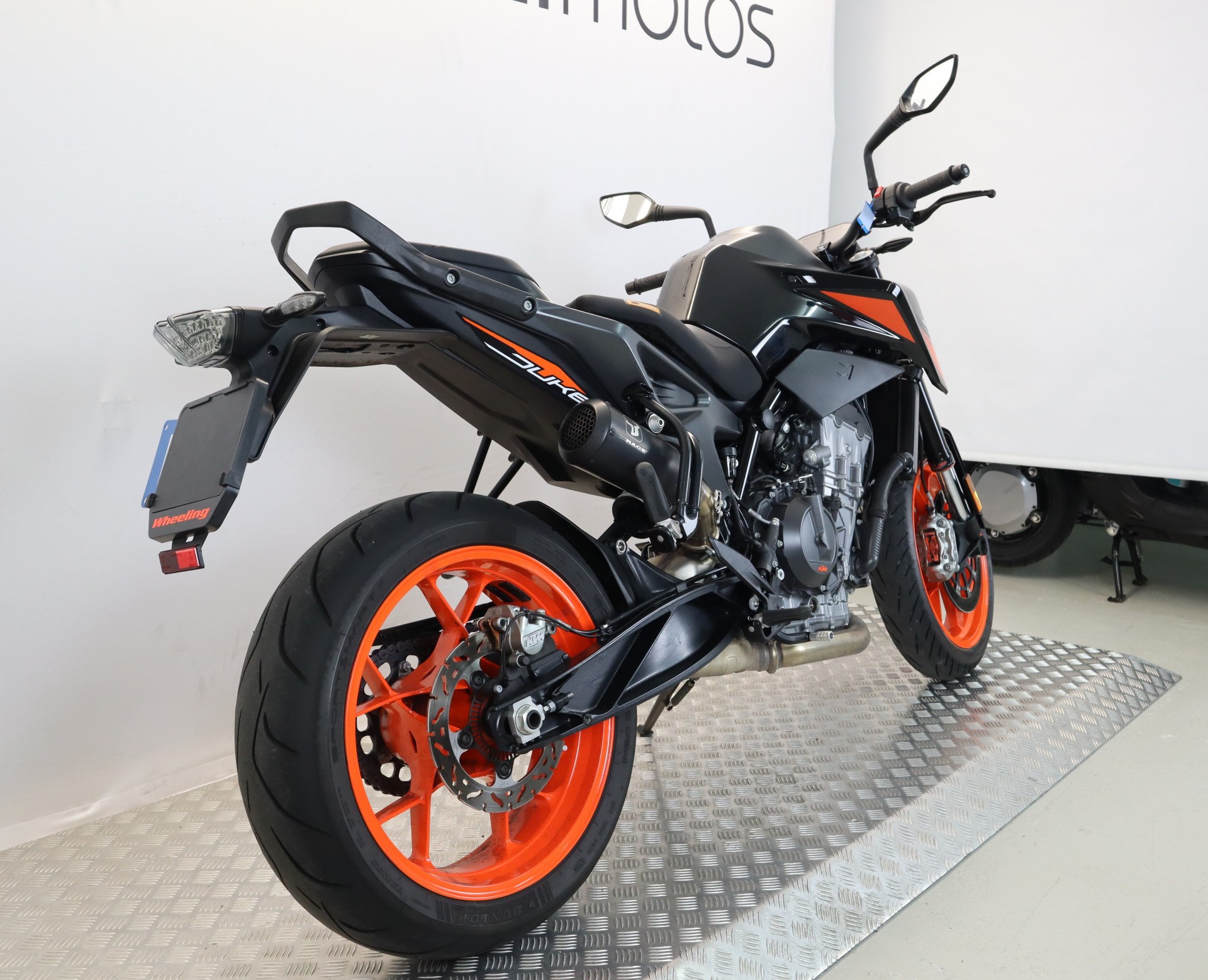KTM 790 Duke L-showroom-element-3