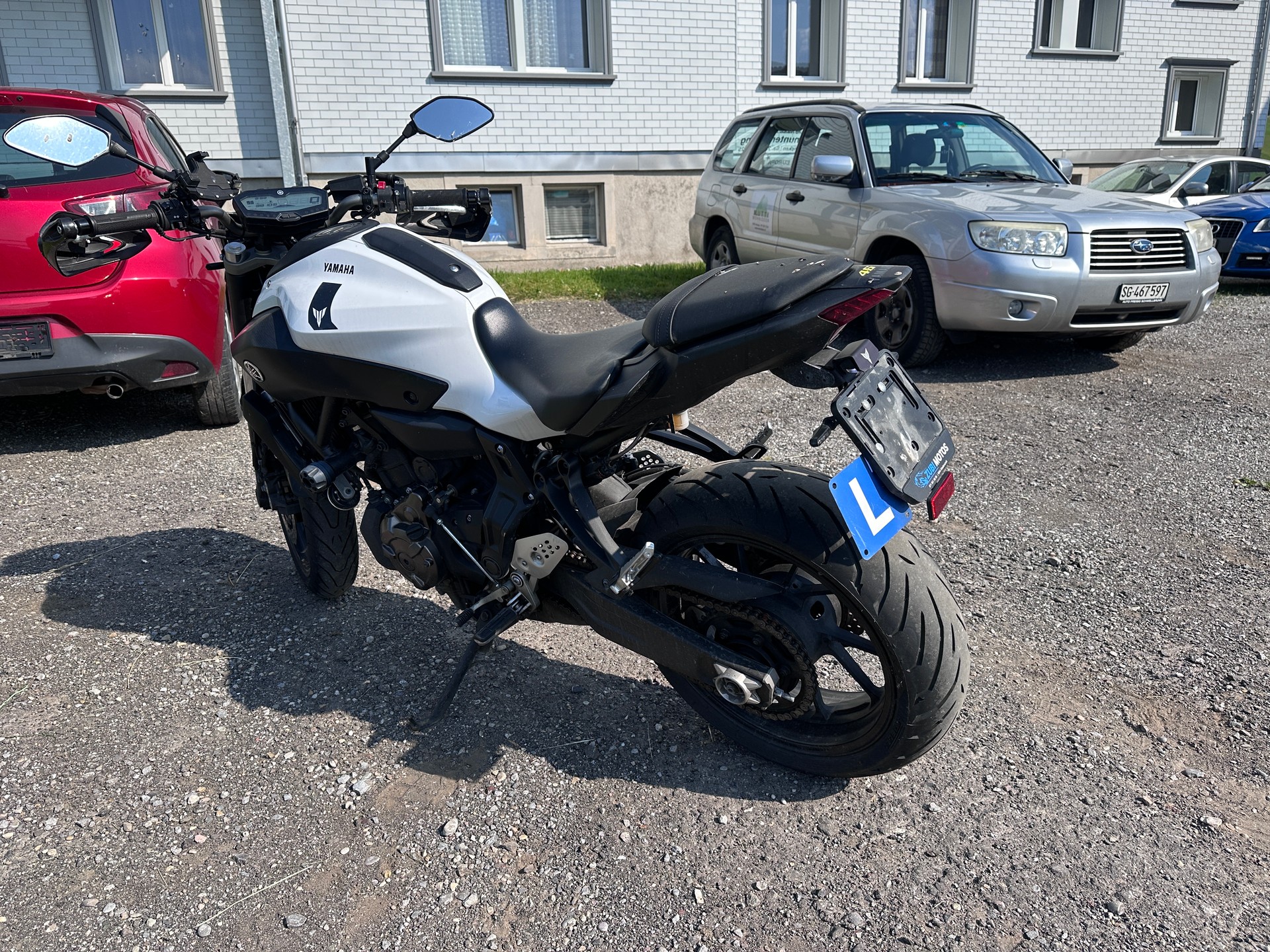 YAMAHA MT-07-image-2