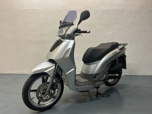 KYMCO People S 50-showroom-element-1