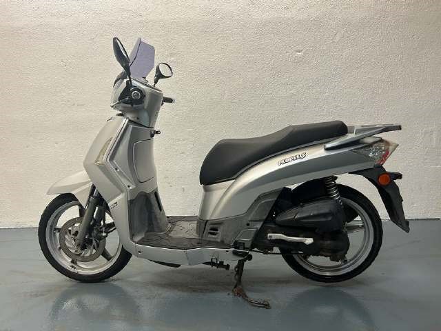KYMCO People S 50-showroom-element-3