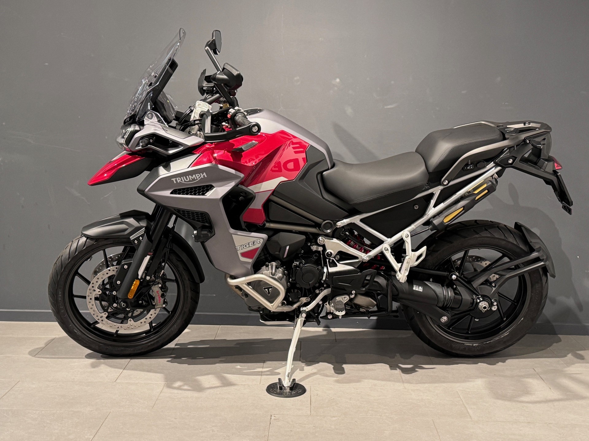 TRIUMPH Tiger 1200 GT Explorer-showroom-element-3