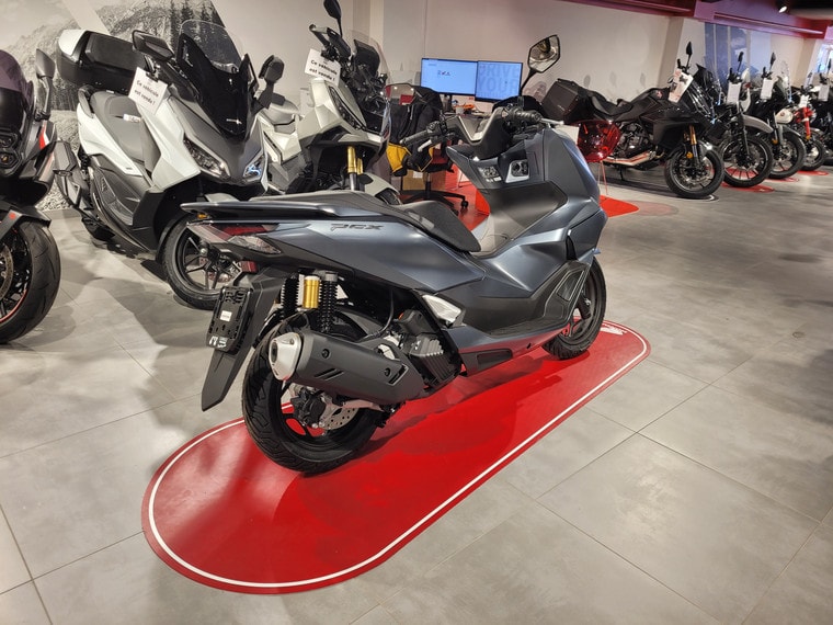 HONDA PCX 125 i DX ABS-showroom-element-2