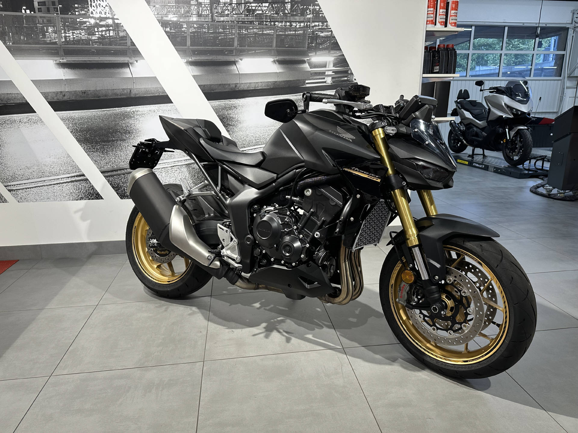 HONDA CB 1000 acquistare un veicolo usato MotoScout24