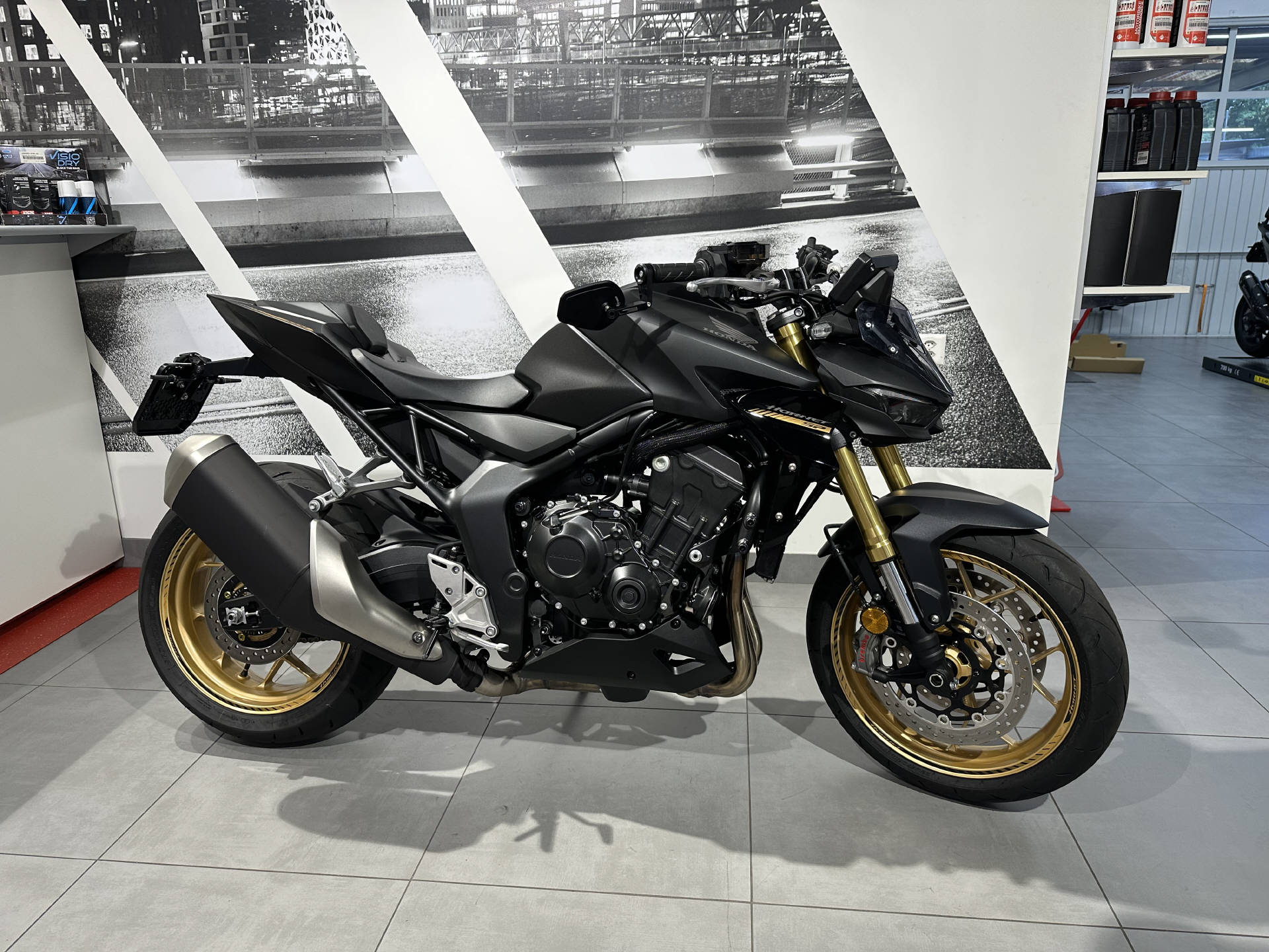 HONDA CB 1000 acquistare un veicolo usato MotoScout24