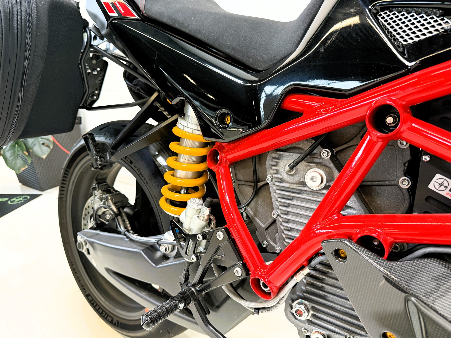 ENERGICA Energica Eva Ribelle 21.5kW/h-image-5